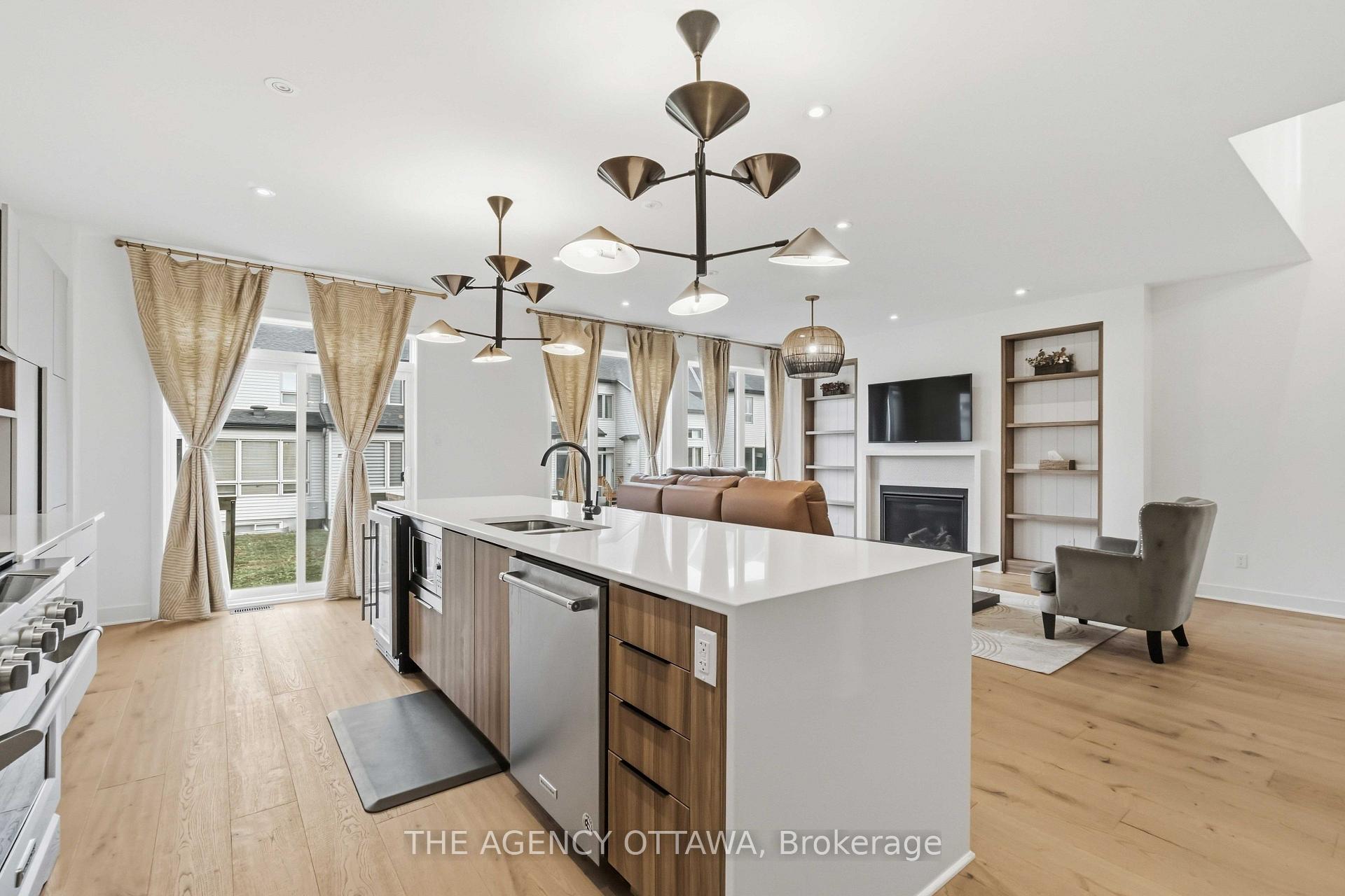 Photo 17 of 124 Dun Skipper Drive, Ottawa, Blossom Park/Kemp Park/Findlay Creek — HOMEH