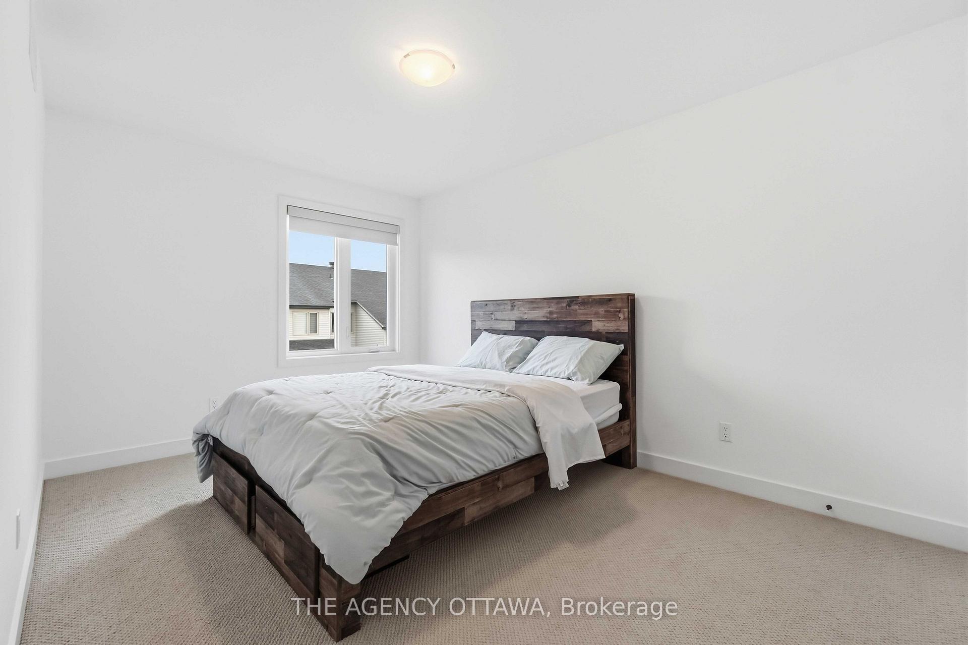 Photo 38 of 124 Dun Skipper Drive, Ottawa, Blossom Park/Kemp Park/Findlay Creek — HOMEH