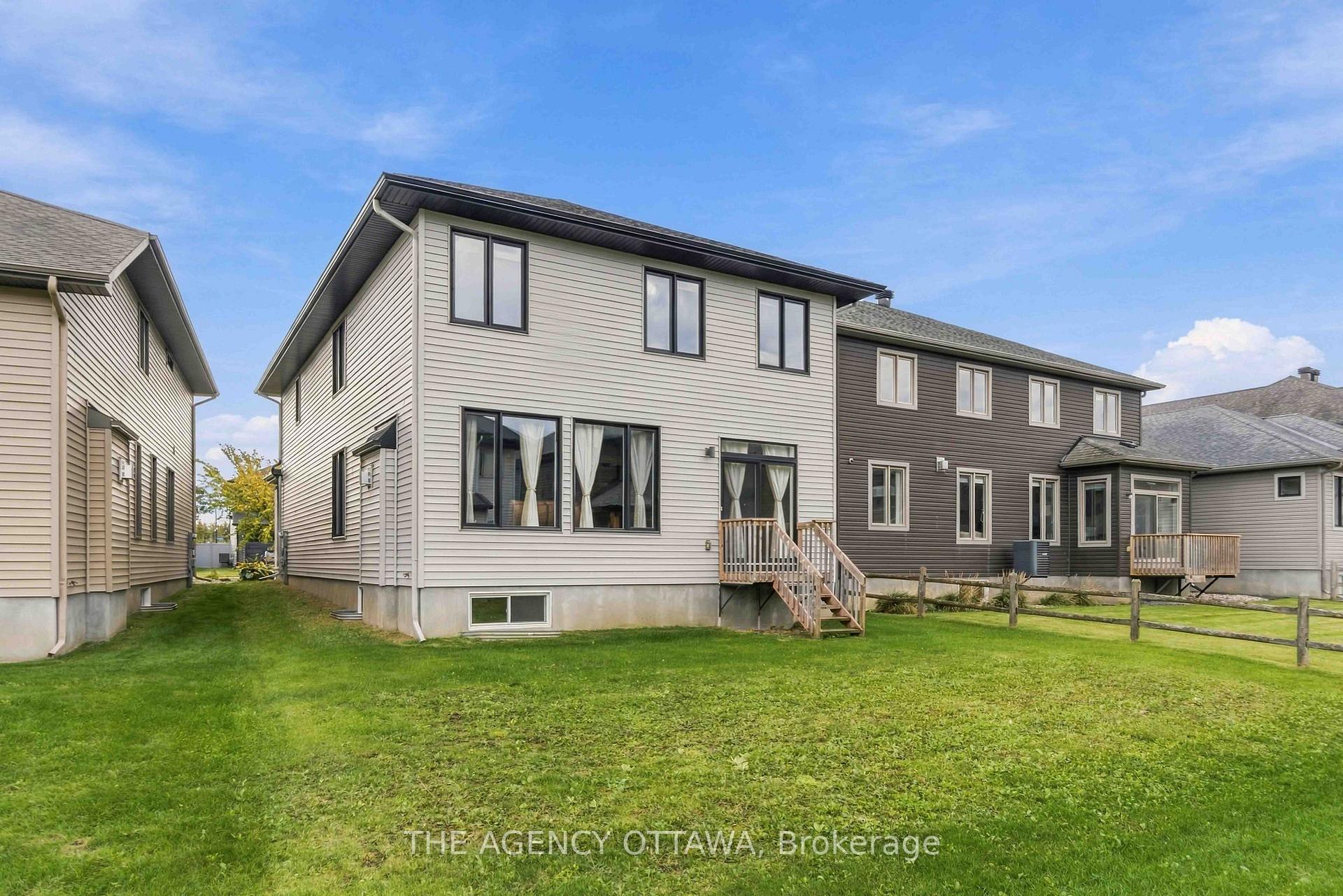 Photo 43 of 124 Dun Skipper Drive, Ottawa, Blossom Park/Kemp Park/Findlay Creek — HOMEH