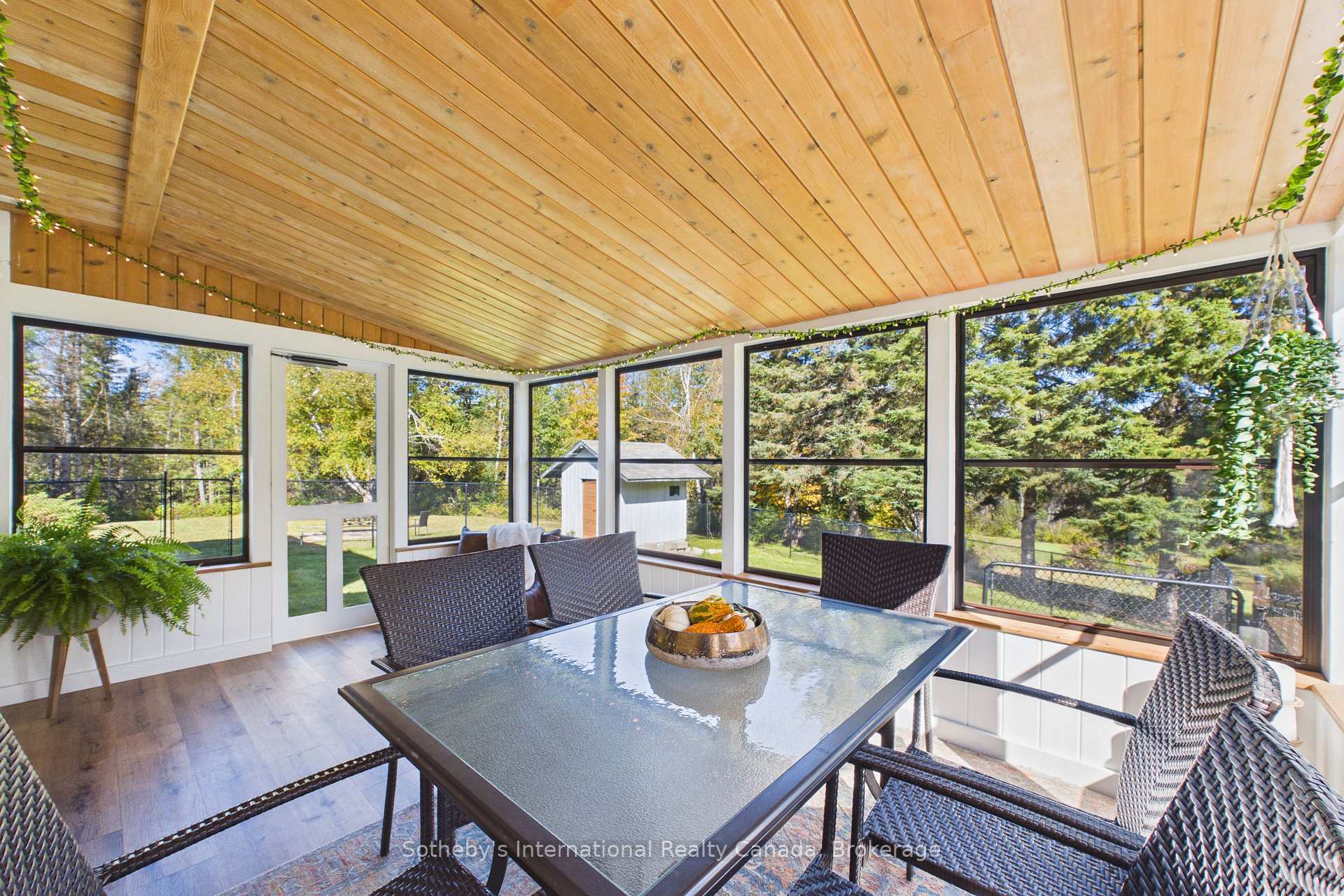 Photo 22 of 1229 Miriam Drive, Bracebridge, Oakley — HOMEH