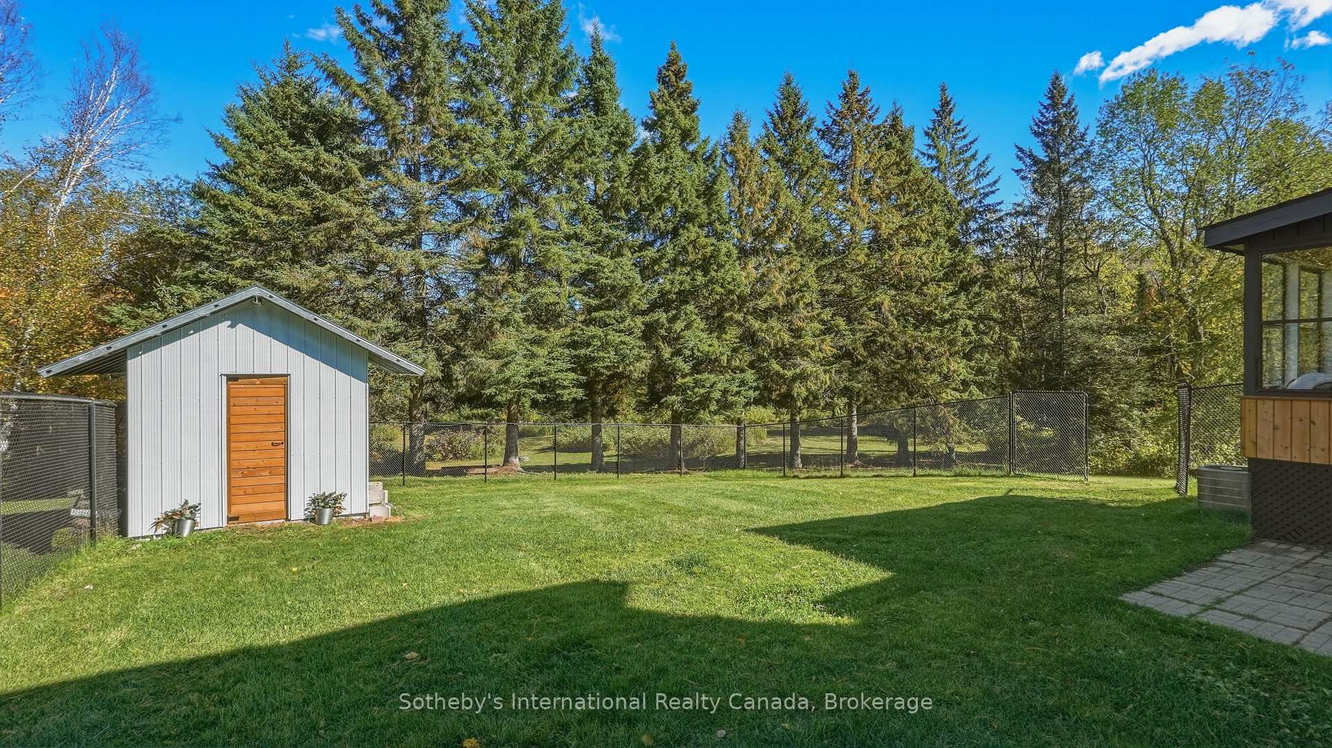 Photo 44 of 1229 Miriam Drive, Bracebridge, Oakley — HOMEH