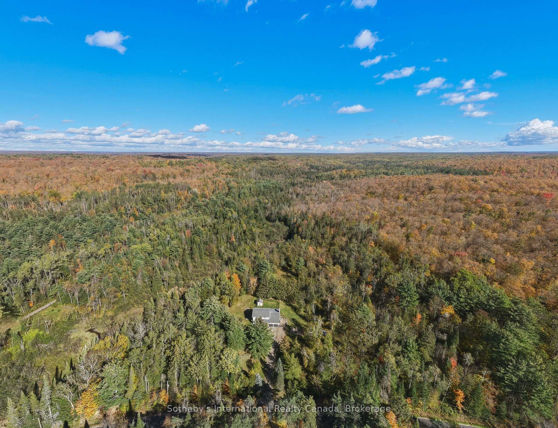Photo 53 of 1229 Miriam Drive, Bracebridge, Oakley — HOMEH