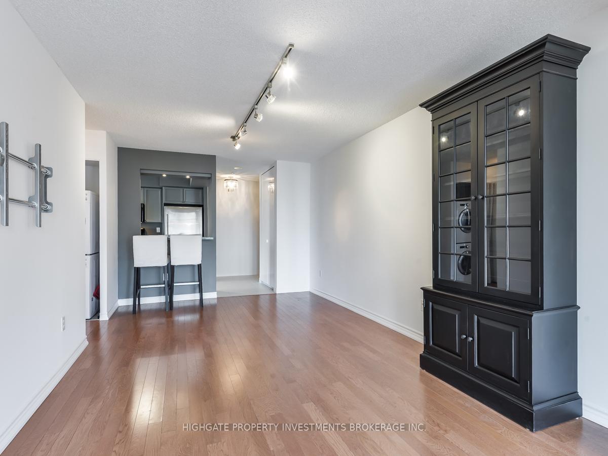 Photo 15 of Unit 1201, 195 Merton Street, Toronto, Mount Pleasant West — HOMEH