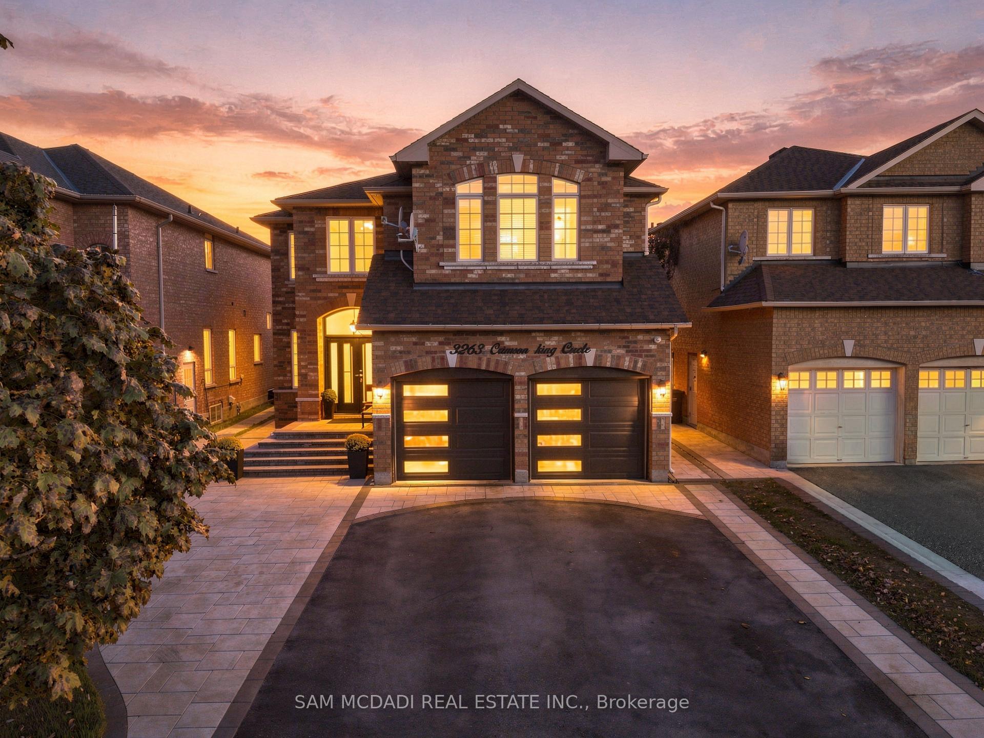 Photo of 3263 Crimson King Circle