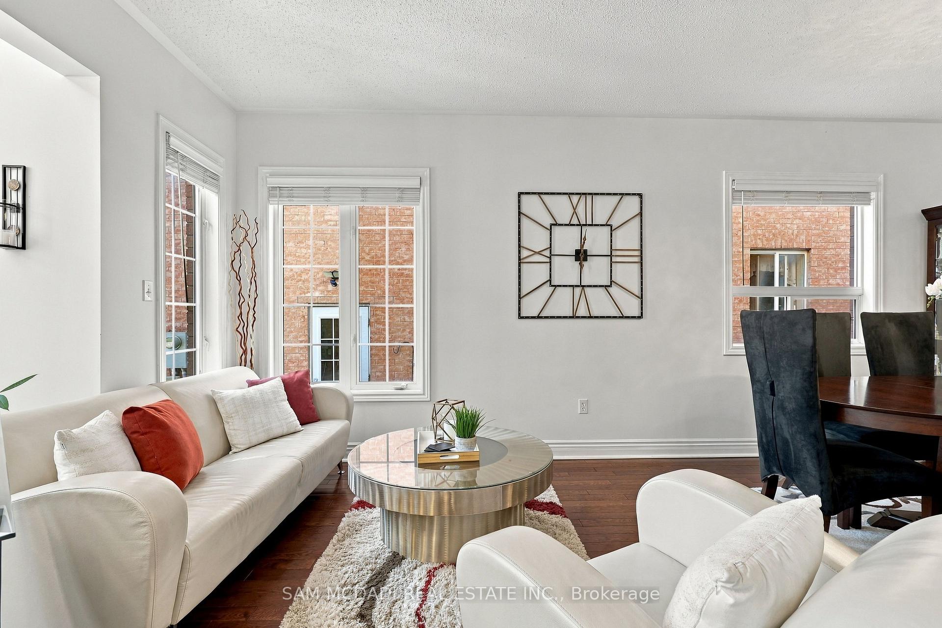 Photo 5 of 3263 Crimson King Circle, Mississauga, Lisgar — HOMEH