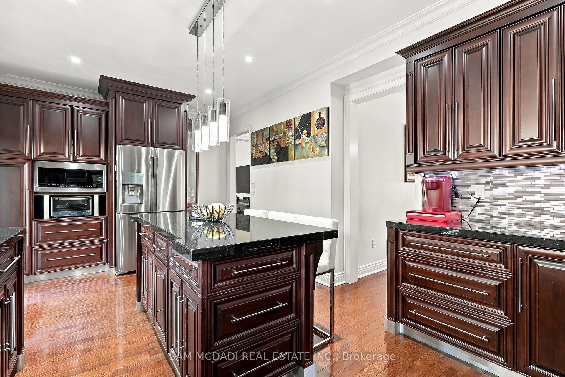 Photo 10 of 3263 Crimson King Circle, Mississauga, Lisgar — HOMEH