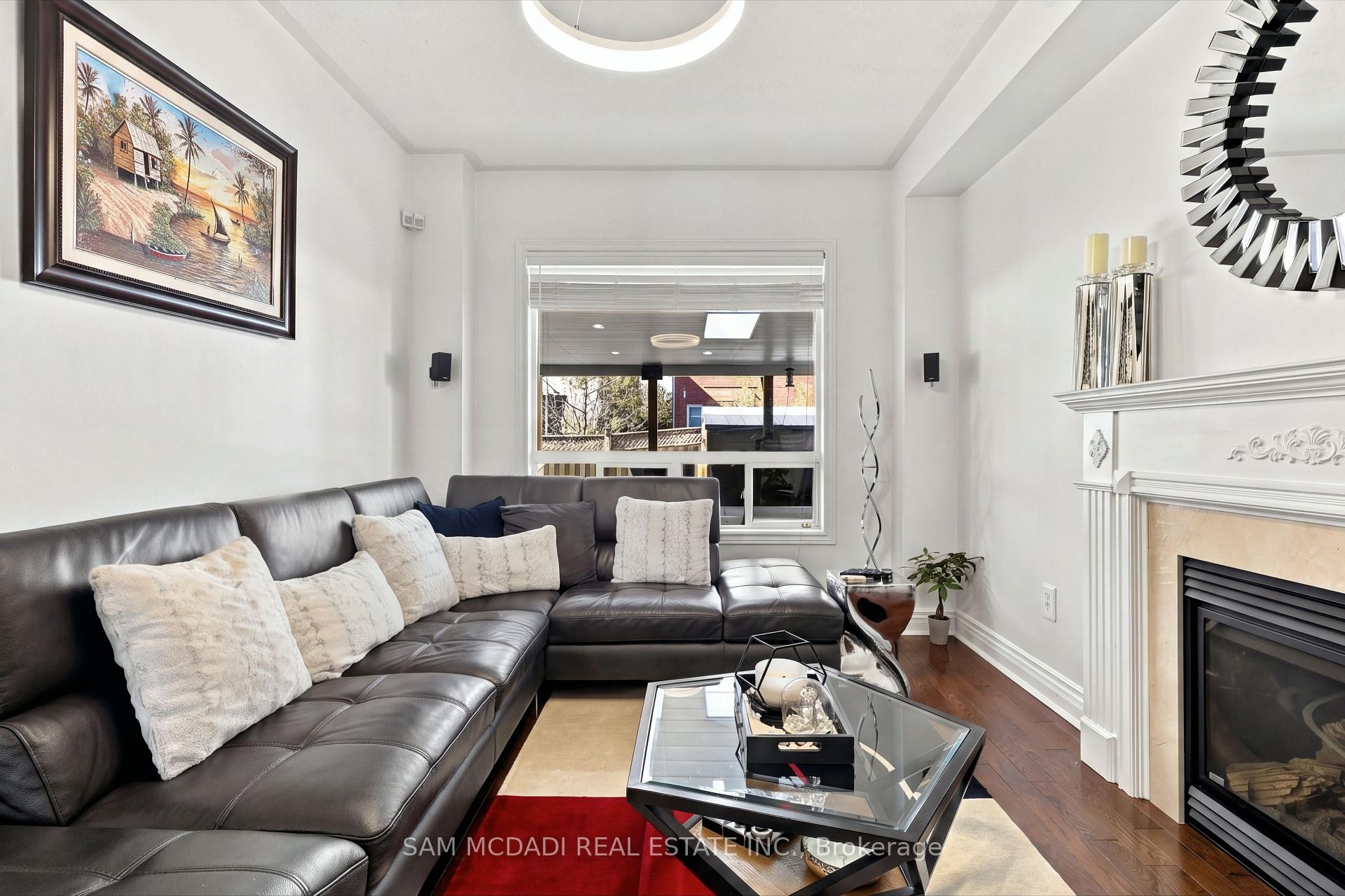Photo 13 of 3263 Crimson King Circle, Mississauga, Lisgar — HOMEH