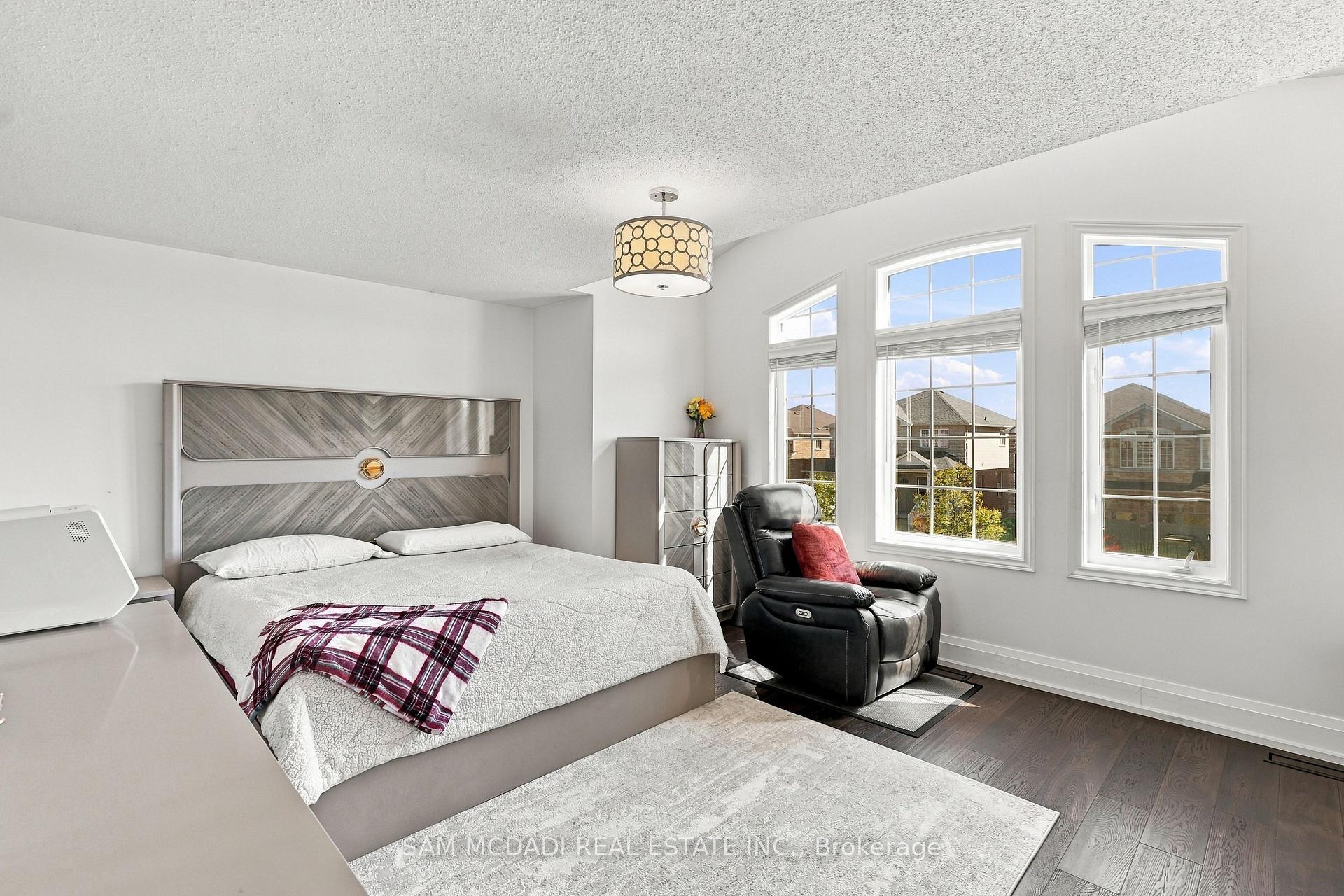 Photo 29 of 3263 Crimson King Circle, Mississauga, Lisgar — HOMEH