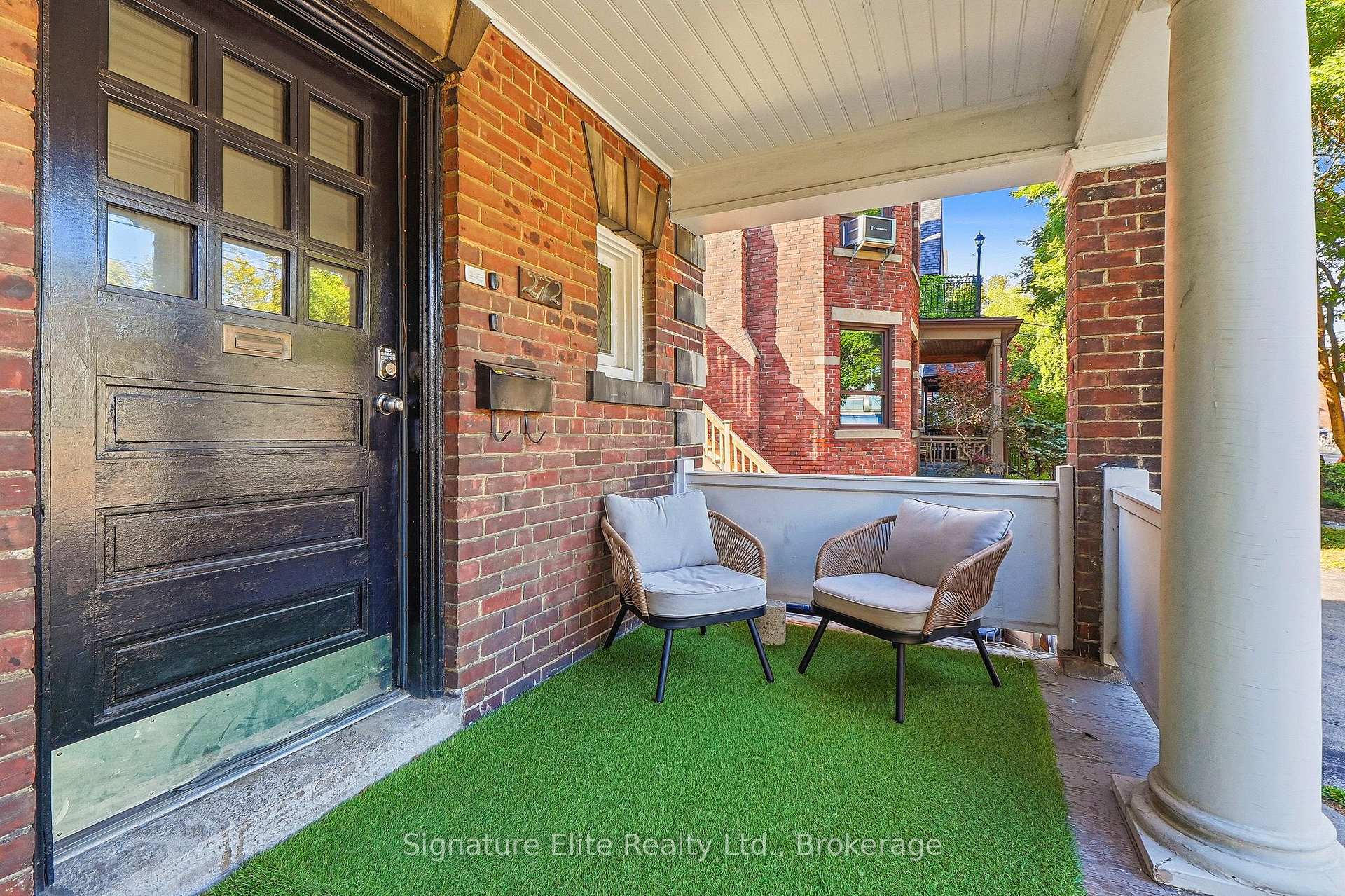 Photo 2 of 272 Roncesvalles Avenue, Toronto, High Park-Swansea — HOMEH