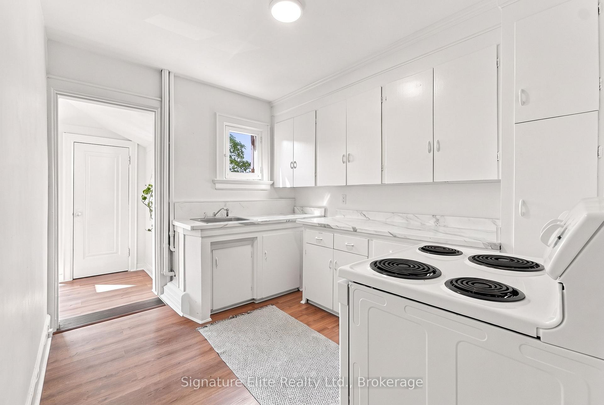 Photo 18 of 272 Roncesvalles Avenue, Toronto, High Park-Swansea — HOMEH