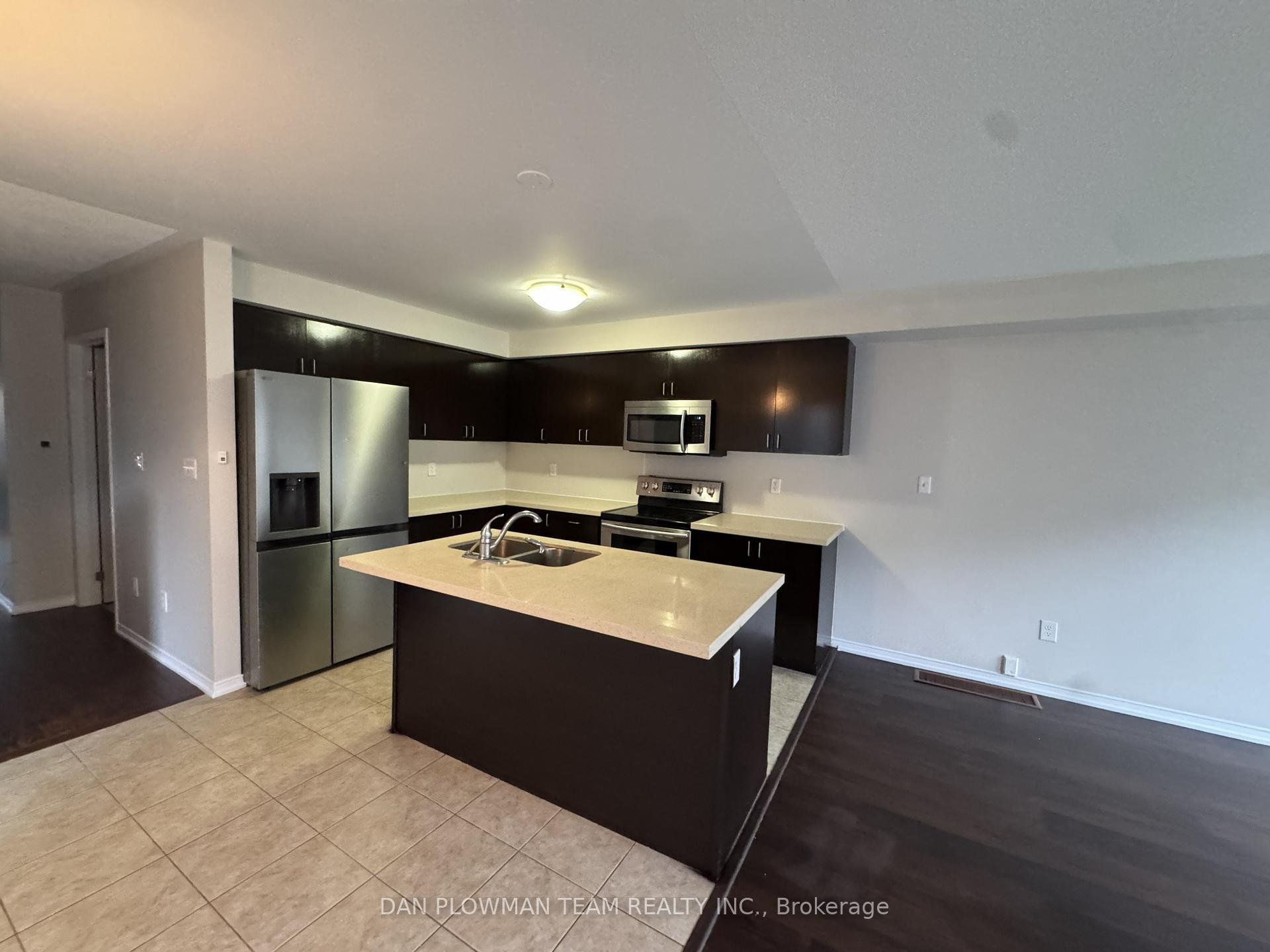 Photo 8 of 150 Dance Act Avenue, Oshawa, Windfields — HOMEH