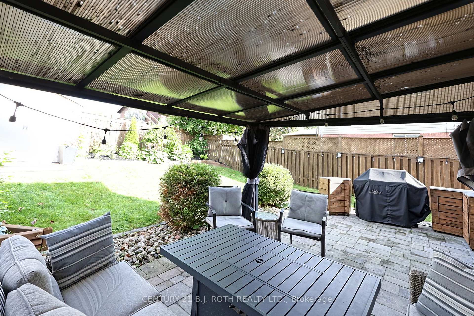 Photo 26 of 36 Aikens Crescent, Barrie, Holly — HOMEH