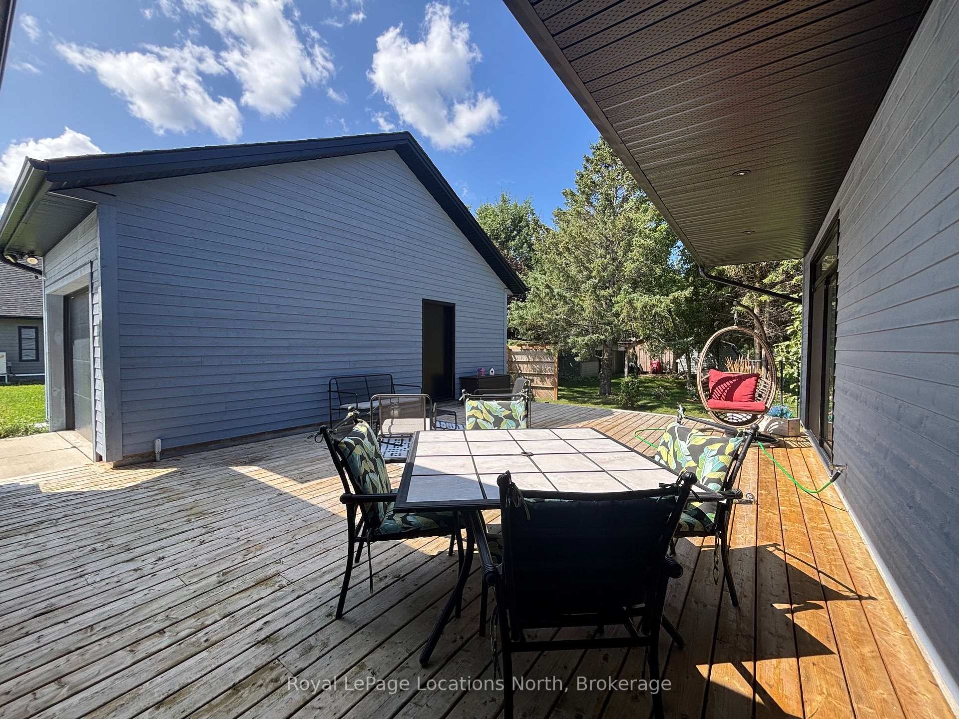 Photo 35 of 30 Gordon Crescent, Meaford — HOMEH