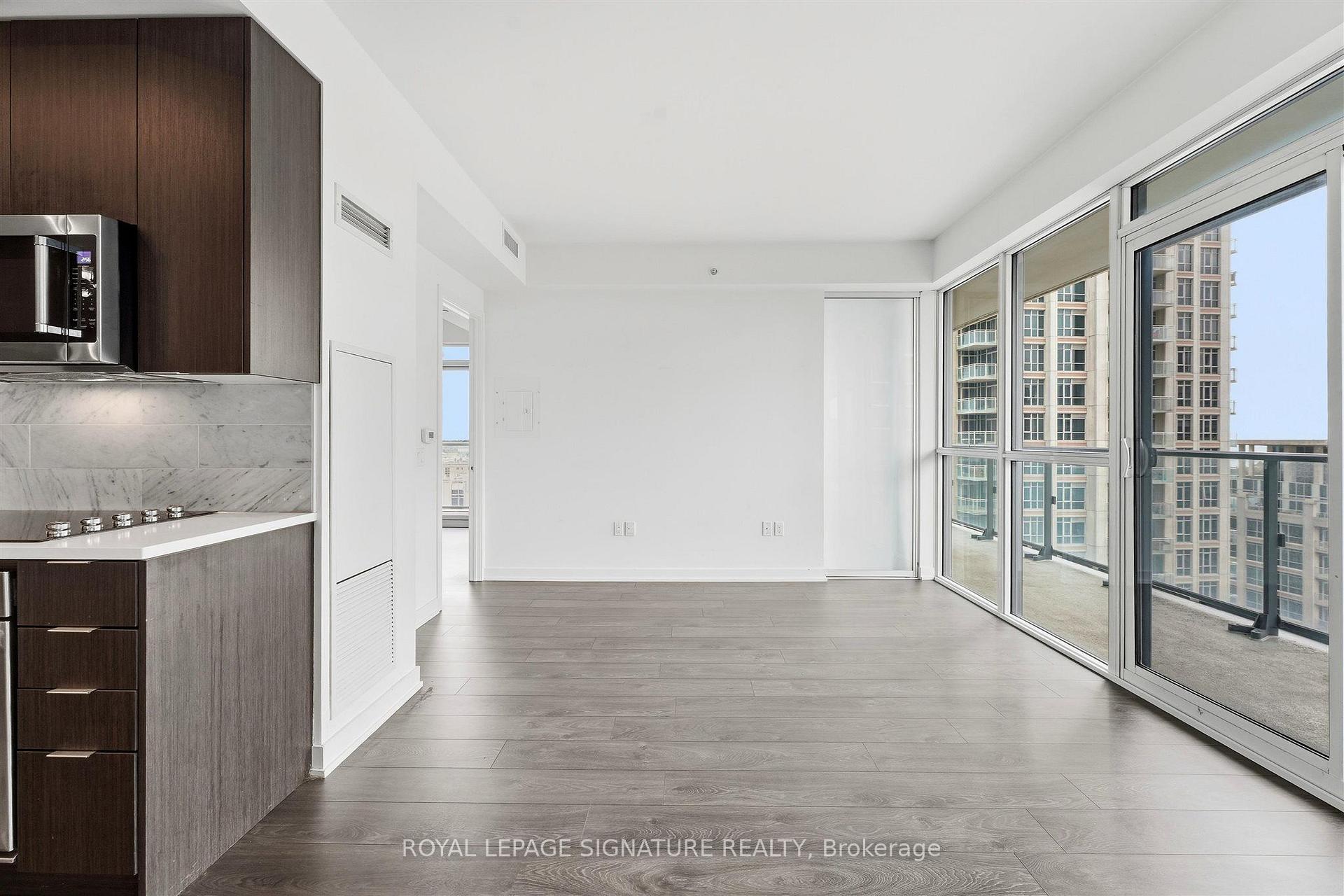 Photo 7 of Unit 1512, 38 Iannuzzi Street, Toronto, Niagara — HOMEH