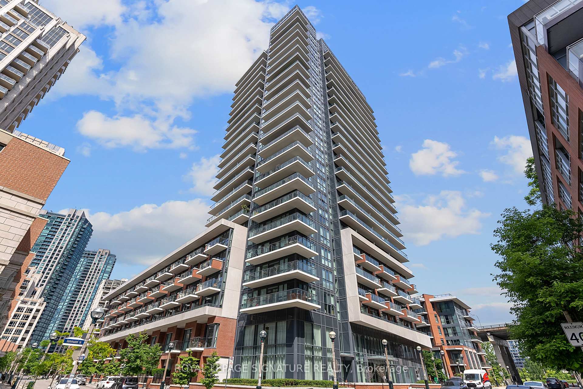 Photo 24 of Unit 1512, 38 Iannuzzi Street, Toronto, Niagara — HOMEH