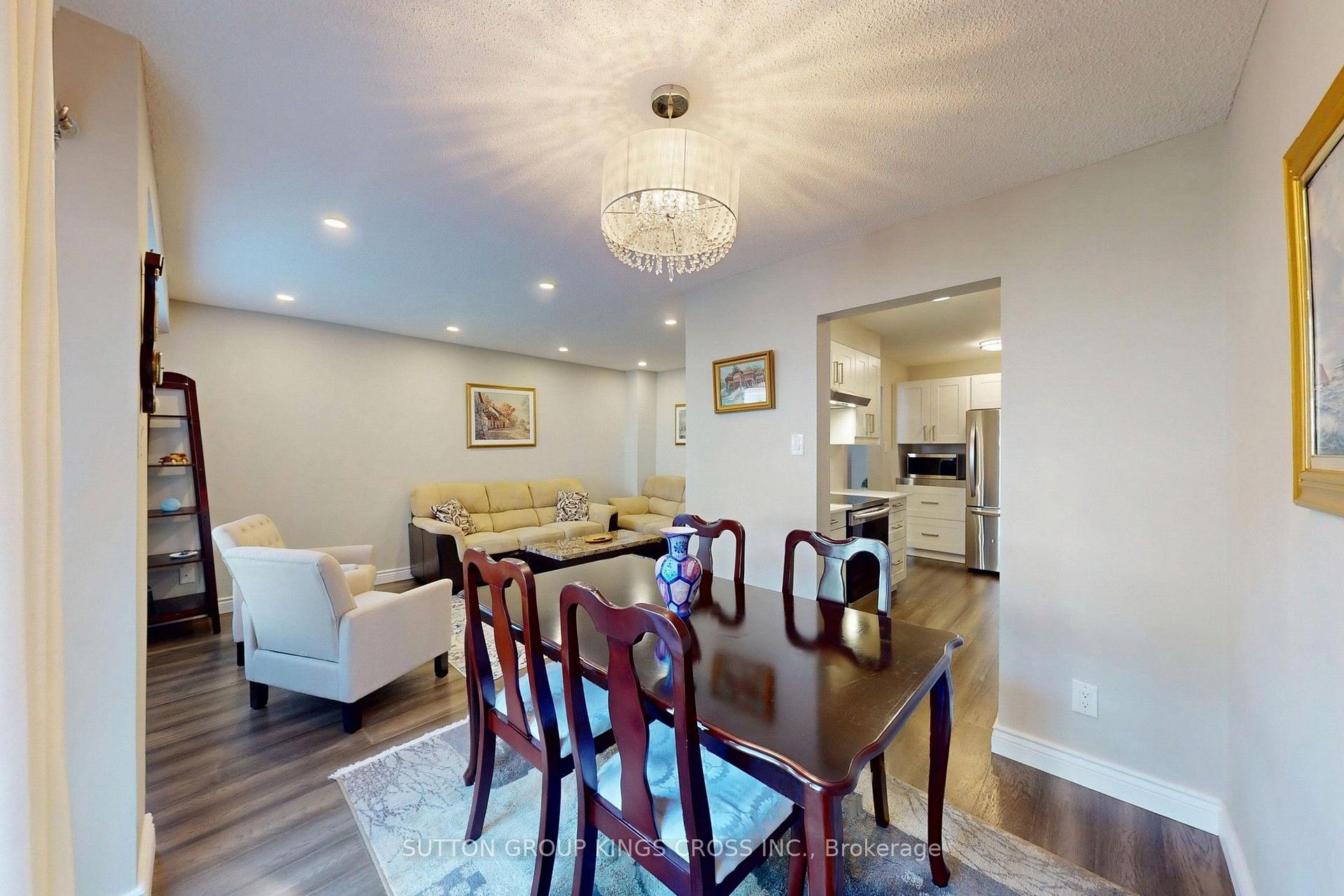 Photo 9 of Unit 2, 2575 Parmeer Drive, Mississauga, Erindale — HOMEH