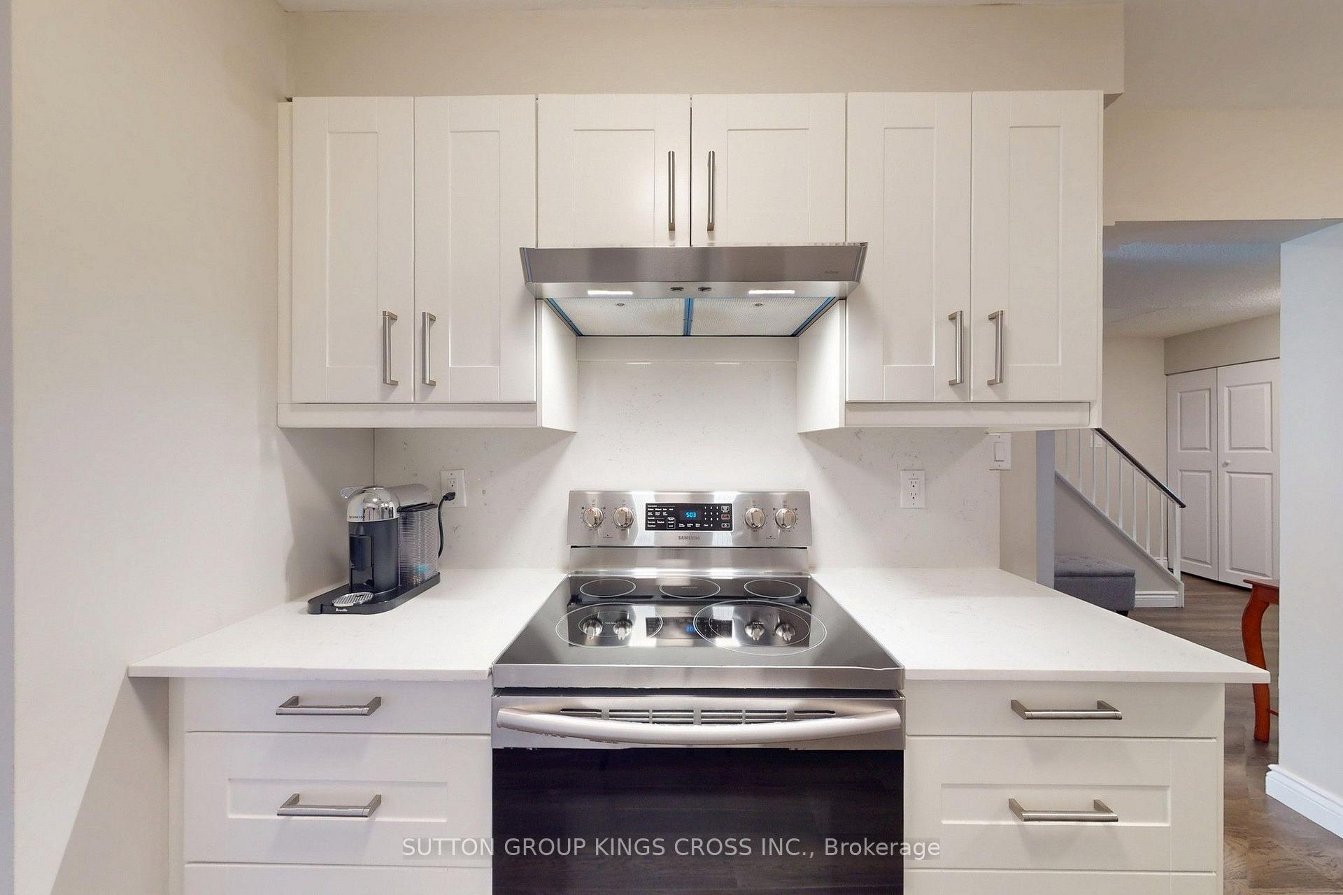 Photo 14 of Unit 2, 2575 Parmeer Drive, Mississauga, Erindale — HOMEH