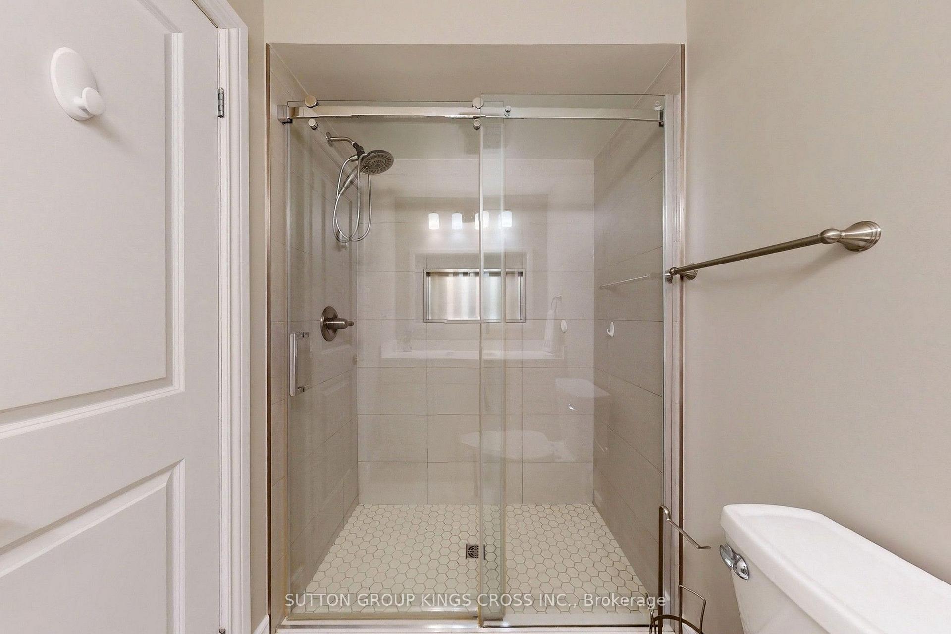 Photo 25 of Unit 2, 2575 Parmeer Drive, Mississauga, Erindale — HOMEH