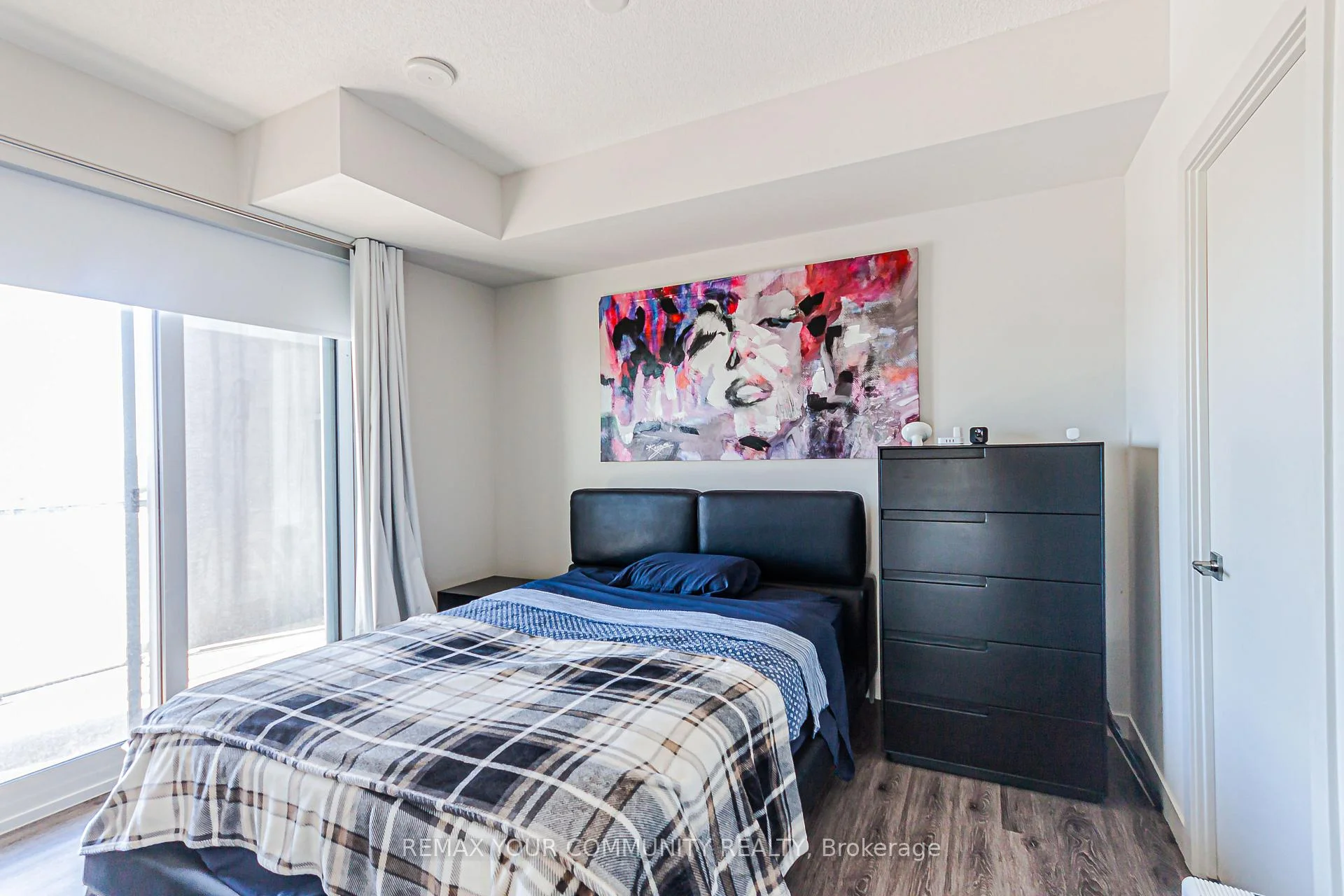Photo 27 of Unit 1806, 2081 Fairview Street, Burlington, Freeman — HOMEH