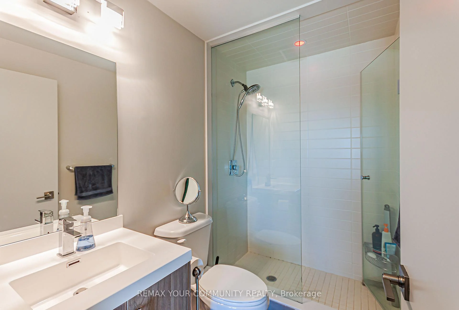 Photo 29 of Unit 1806, 2081 Fairview Street, Burlington, Freeman — HOMEH