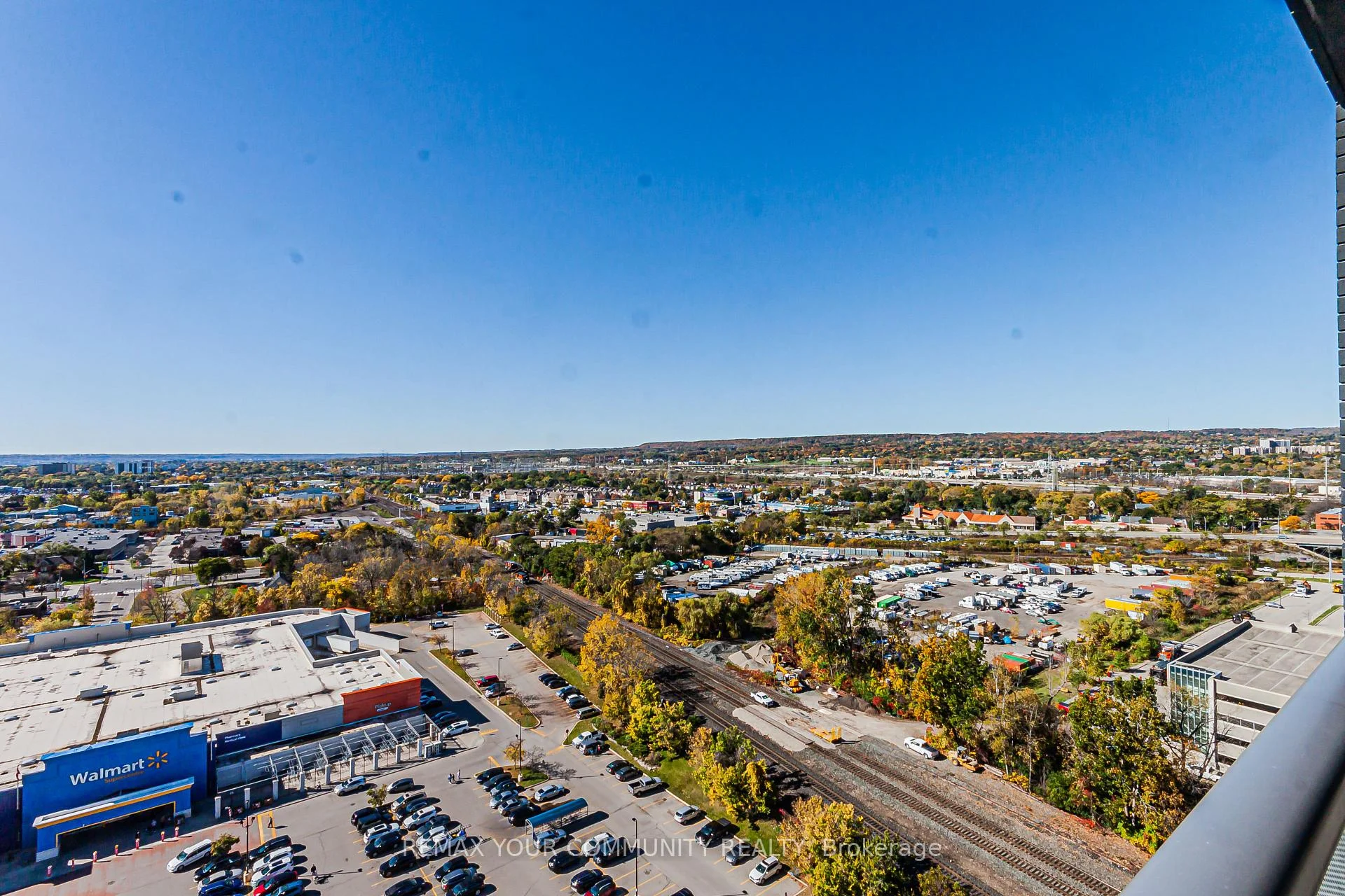 Photo 34 of Unit 1806, 2081 Fairview Street, Burlington, Freeman — HOMEH