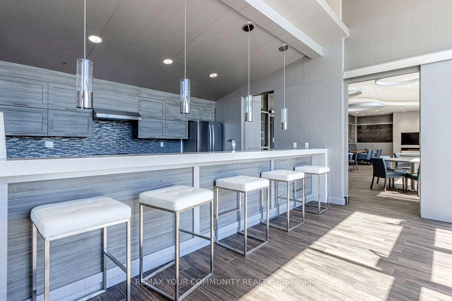 Photo 48 of Unit 1806, 2081 Fairview Street, Burlington, Freeman — HOMEH