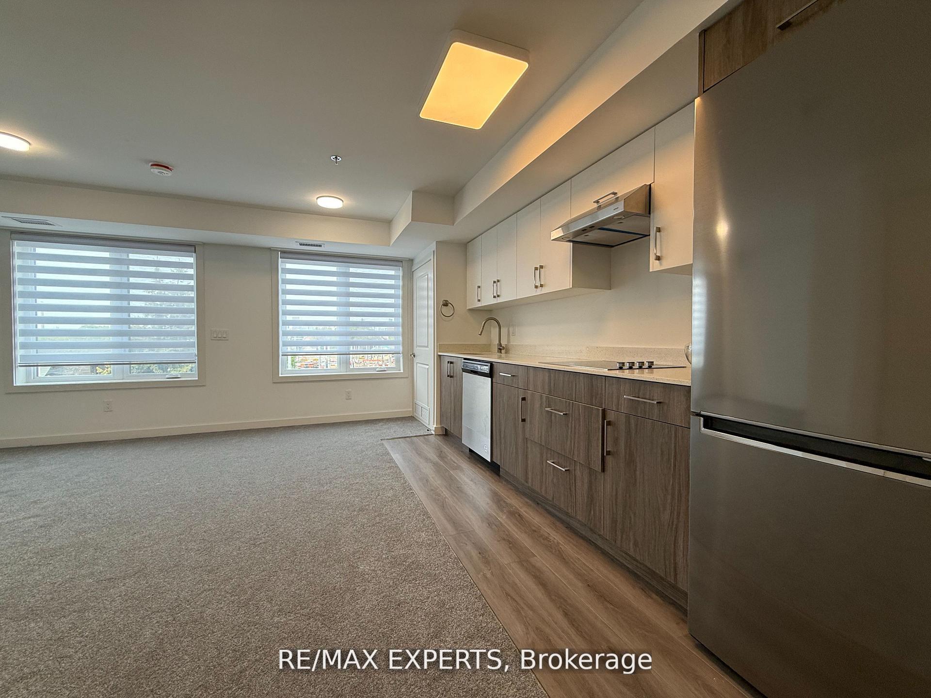 Photo 5 of Unit 104, 45 Connaught Avenue, Toronto, Greenwood-Coxwell — HOMEH