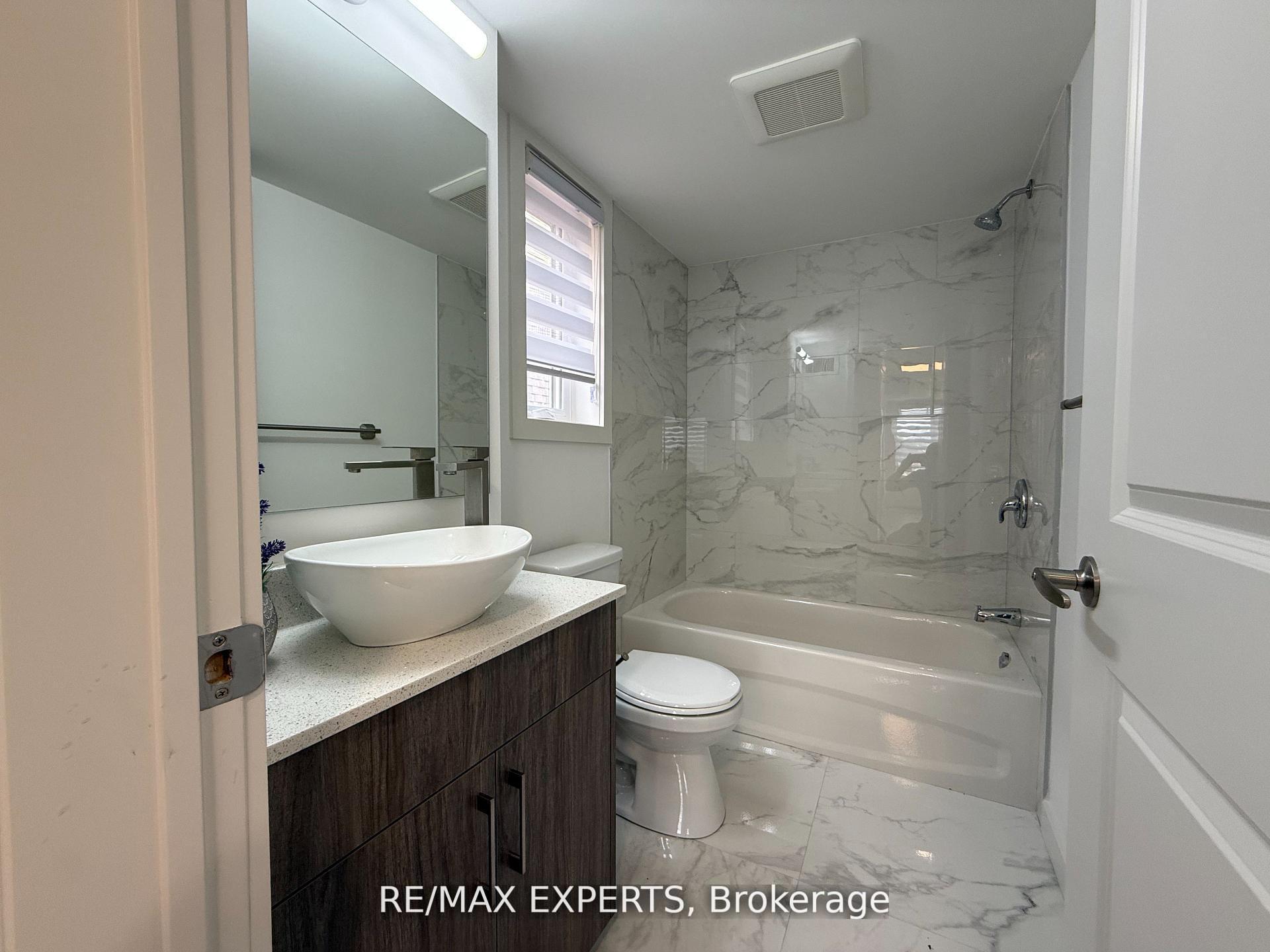 Photo 8 of Unit 104, 45 Connaught Avenue, Toronto, Greenwood-Coxwell — HOMEH