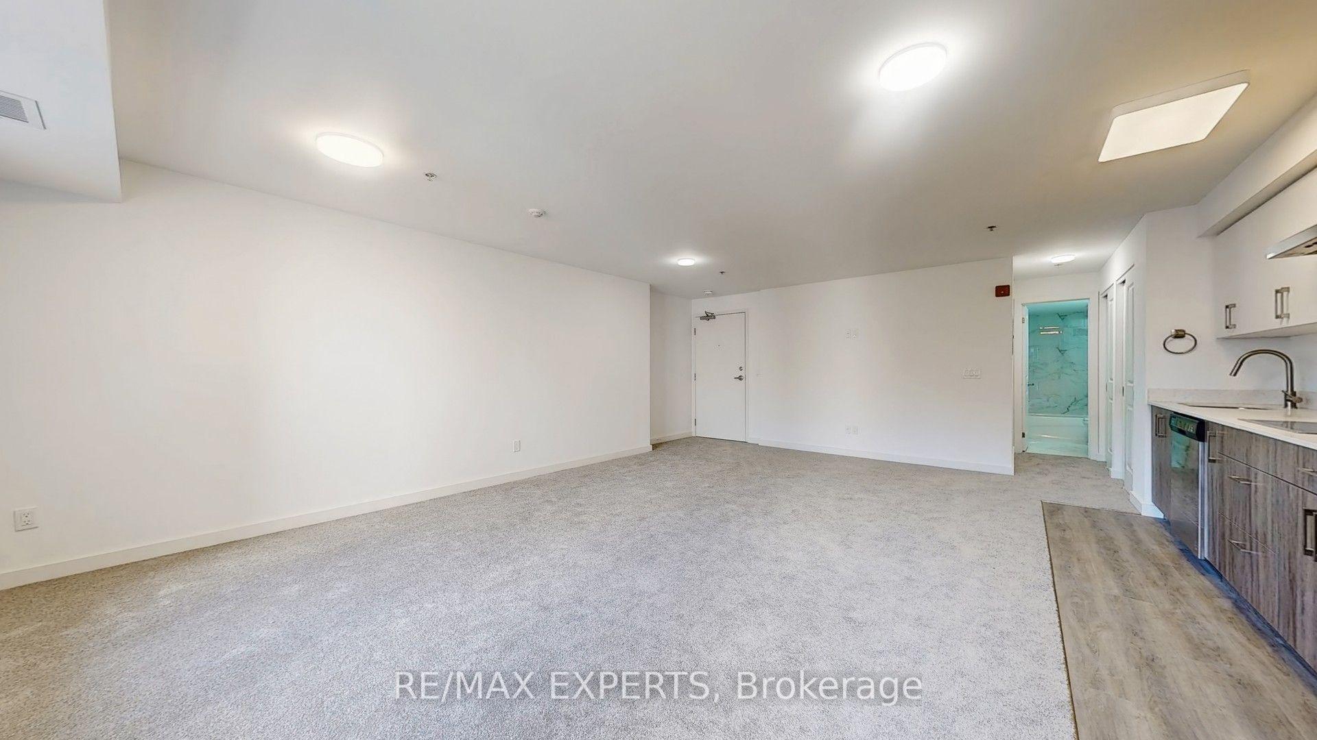Photo 7 of Unit 203, 45 Connaught Avenue, Toronto, Greenwood-Coxwell — HOMEH