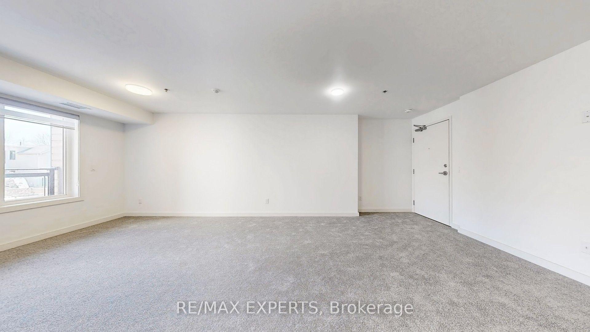 Photo 8 of Unit 203, 45 Connaught Avenue, Toronto, Greenwood-Coxwell — HOMEH