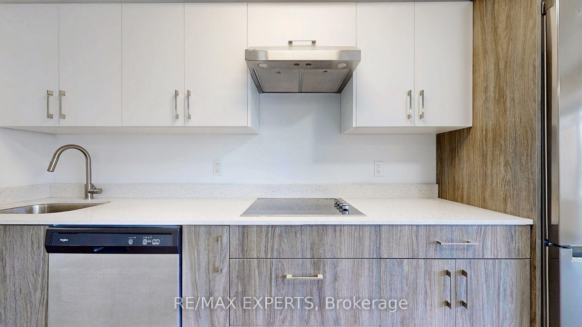 Photo 10 of Unit 203, 45 Connaught Avenue, Toronto, Greenwood-Coxwell — HOMEH