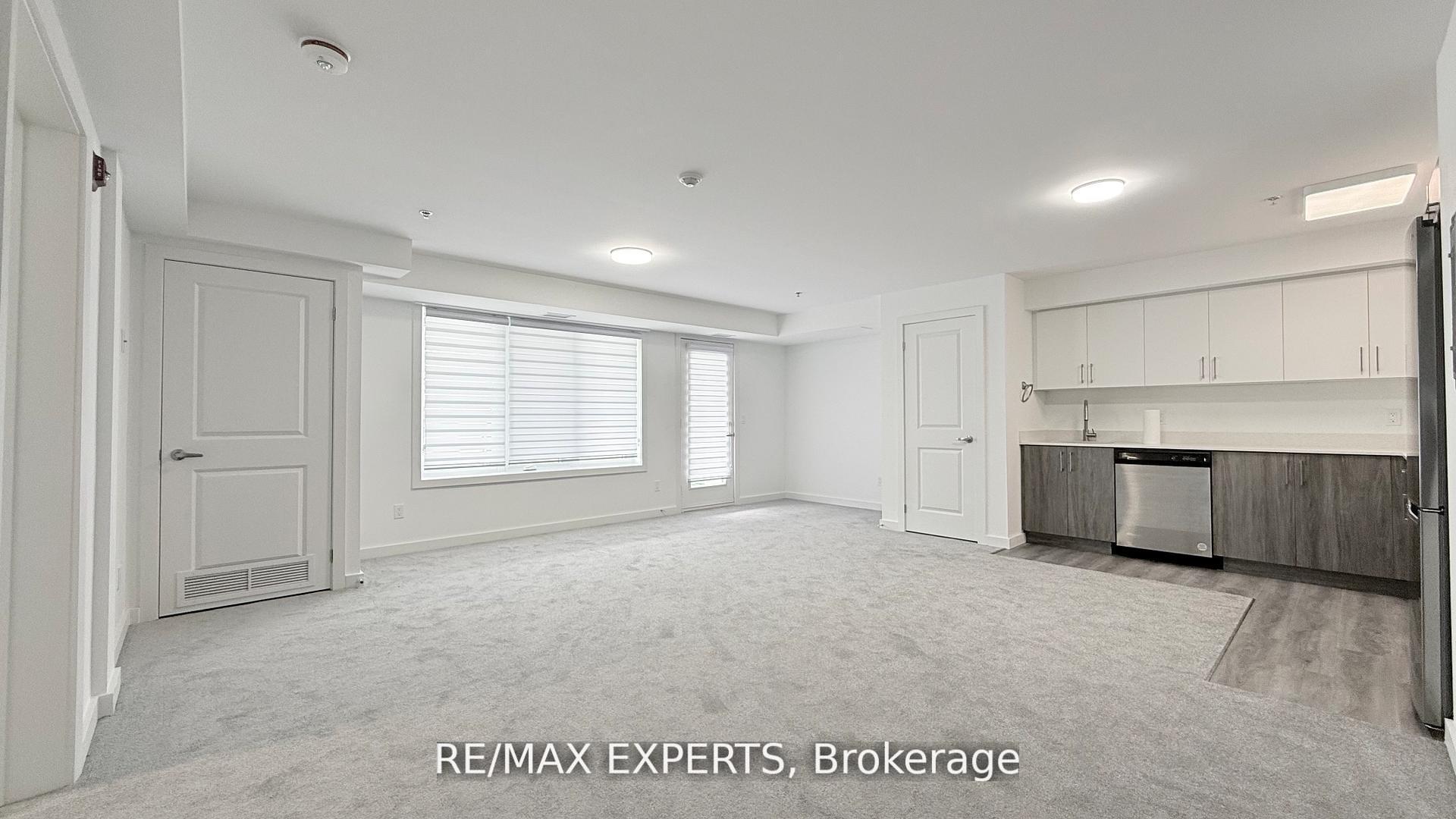 Photo 3 of Unit 302, 45 Connaught Avenue, Toronto, Greenwood-Coxwell — HOMEH