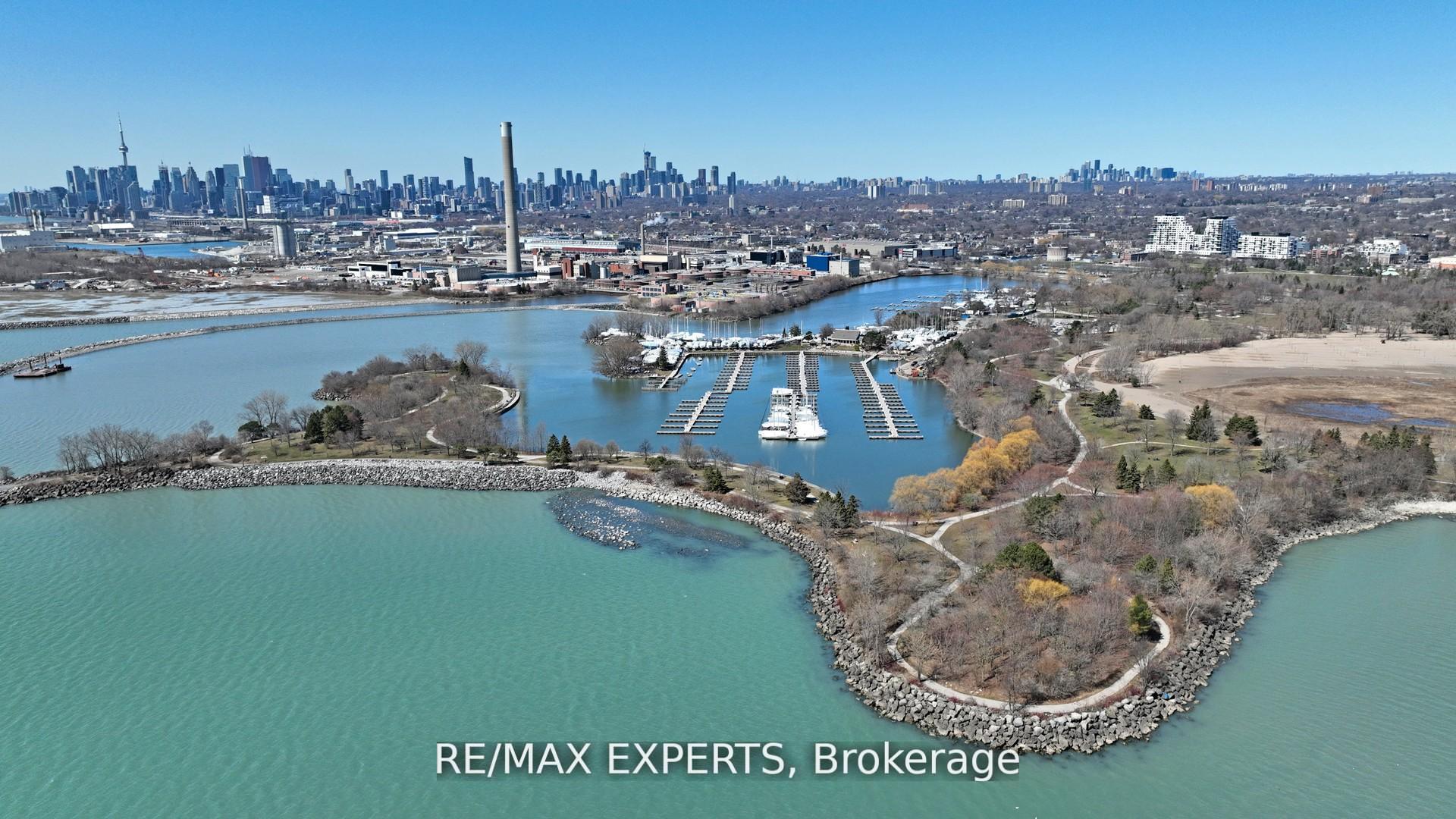 Photo 26 of Unit 302, 45 Connaught Avenue, Toronto, Greenwood-Coxwell — HOMEH