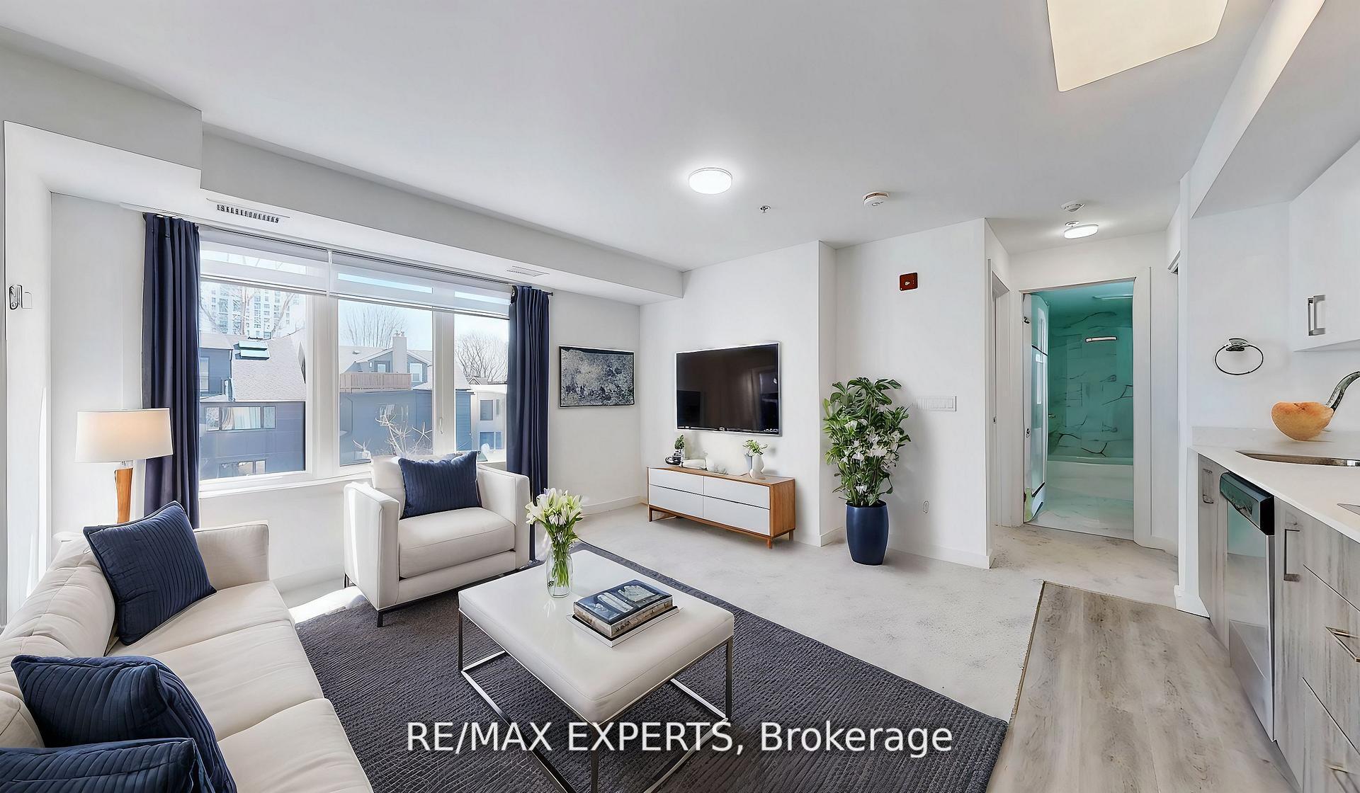 Photo of Unit 303, 45 Connaught Avenue