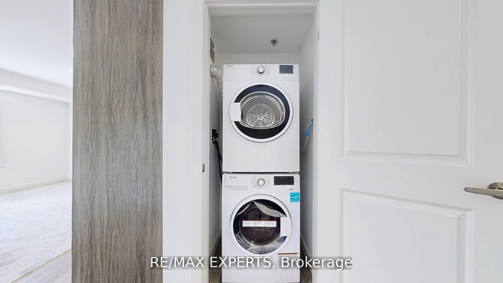 Photo 15 of Unit 303, 45 Connaught Avenue, Toronto, Greenwood-Coxwell — HOMEH