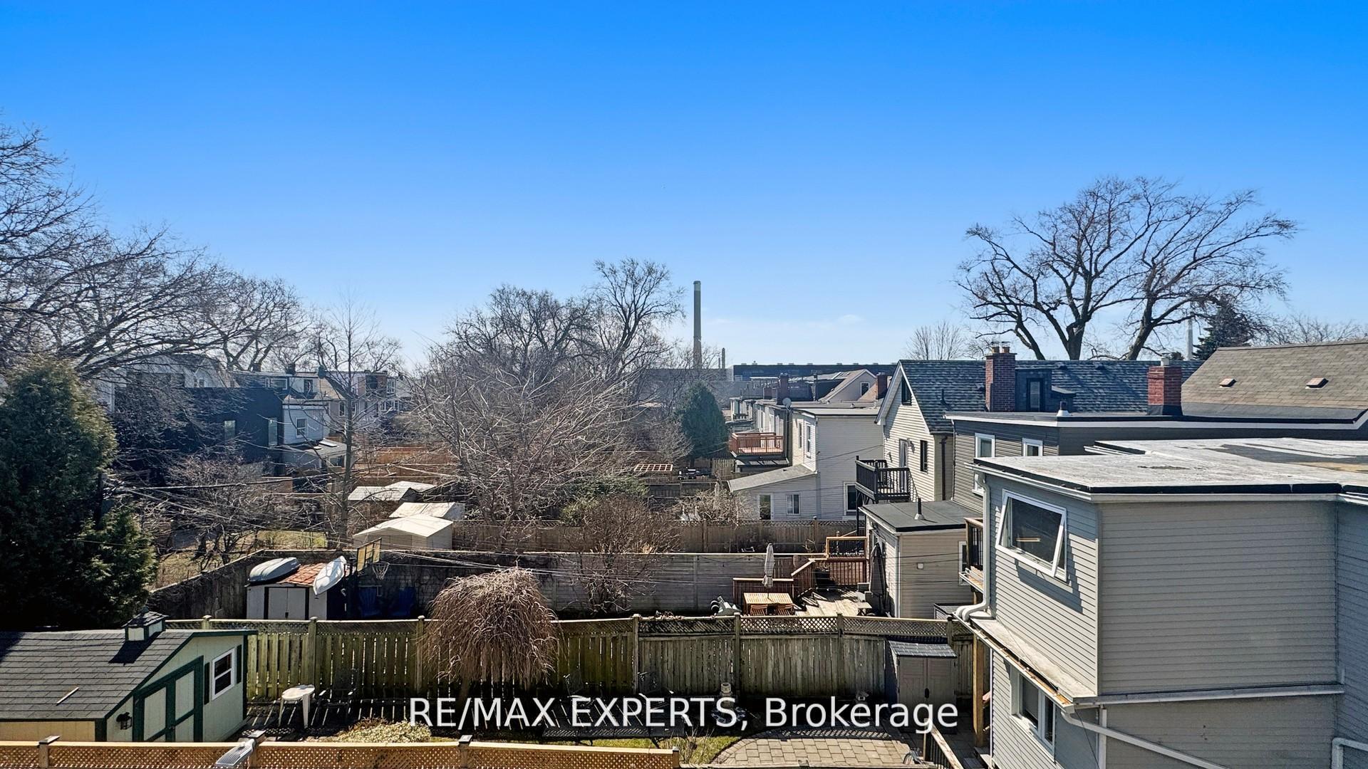 Photo 20 of Unit 303, 45 Connaught Avenue, Toronto, Greenwood-Coxwell — HOMEH