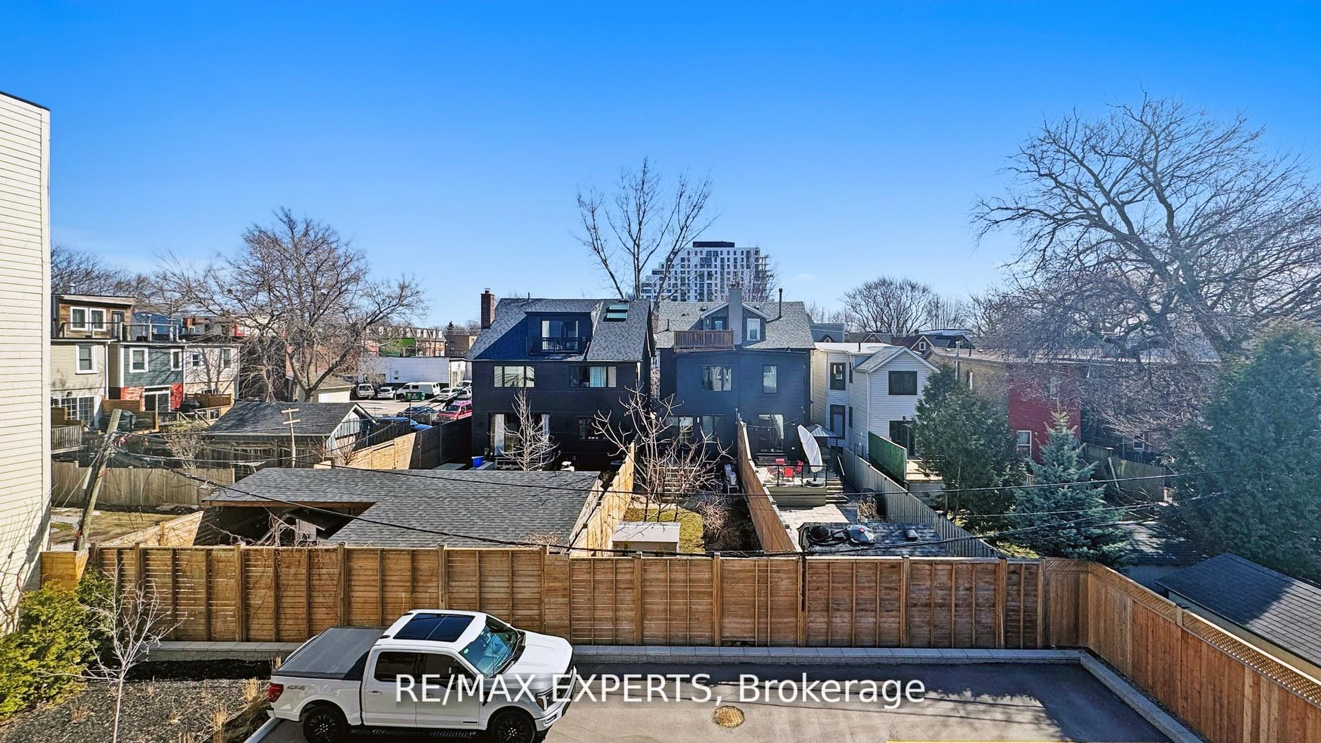 Photo 21 of Unit 303, 45 Connaught Avenue, Toronto, Greenwood-Coxwell — HOMEH