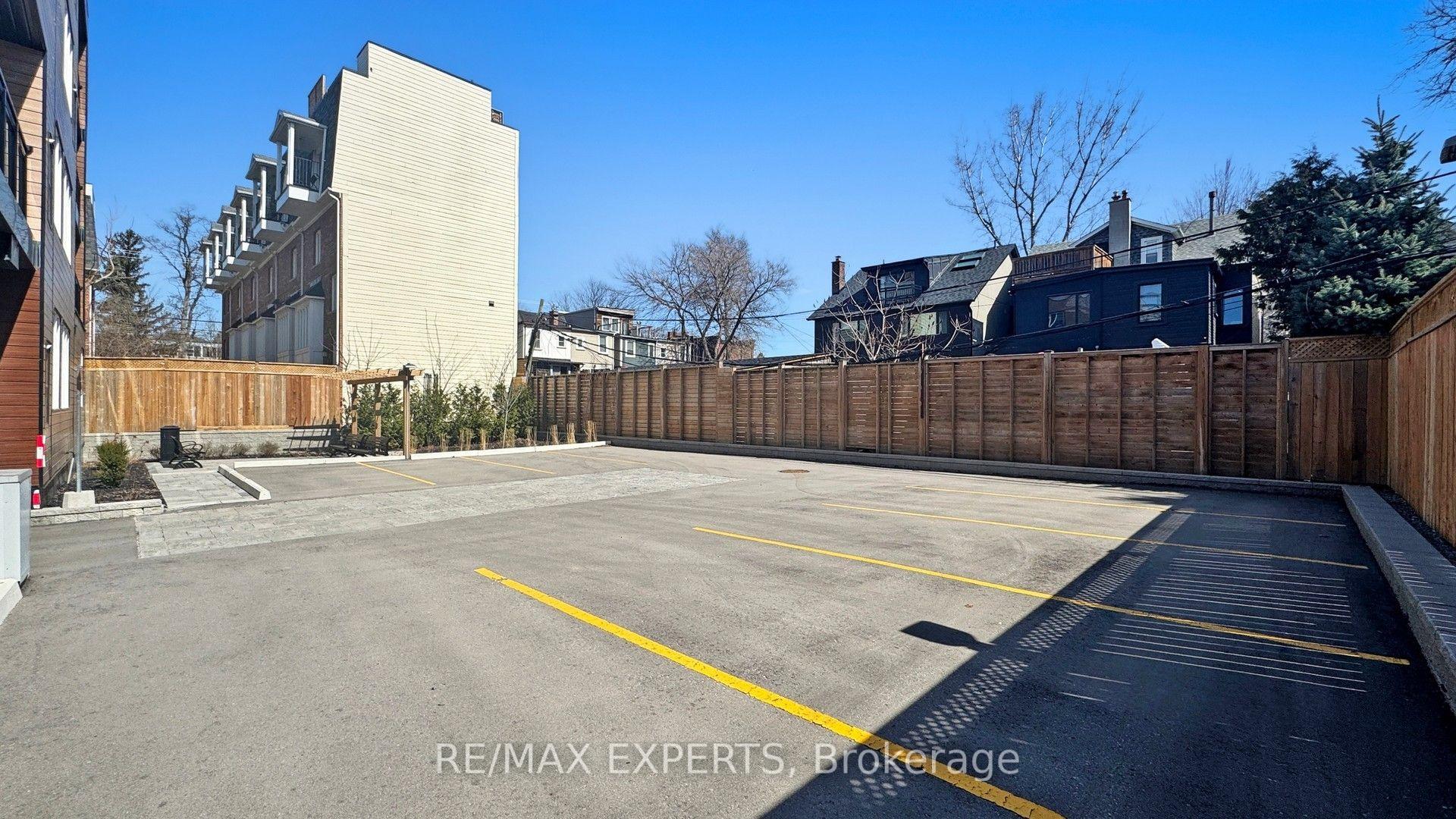 Photo 17 of Unit 404, 45 Connaught Avenue, Toronto, Greenwood-Coxwell — HOMEH