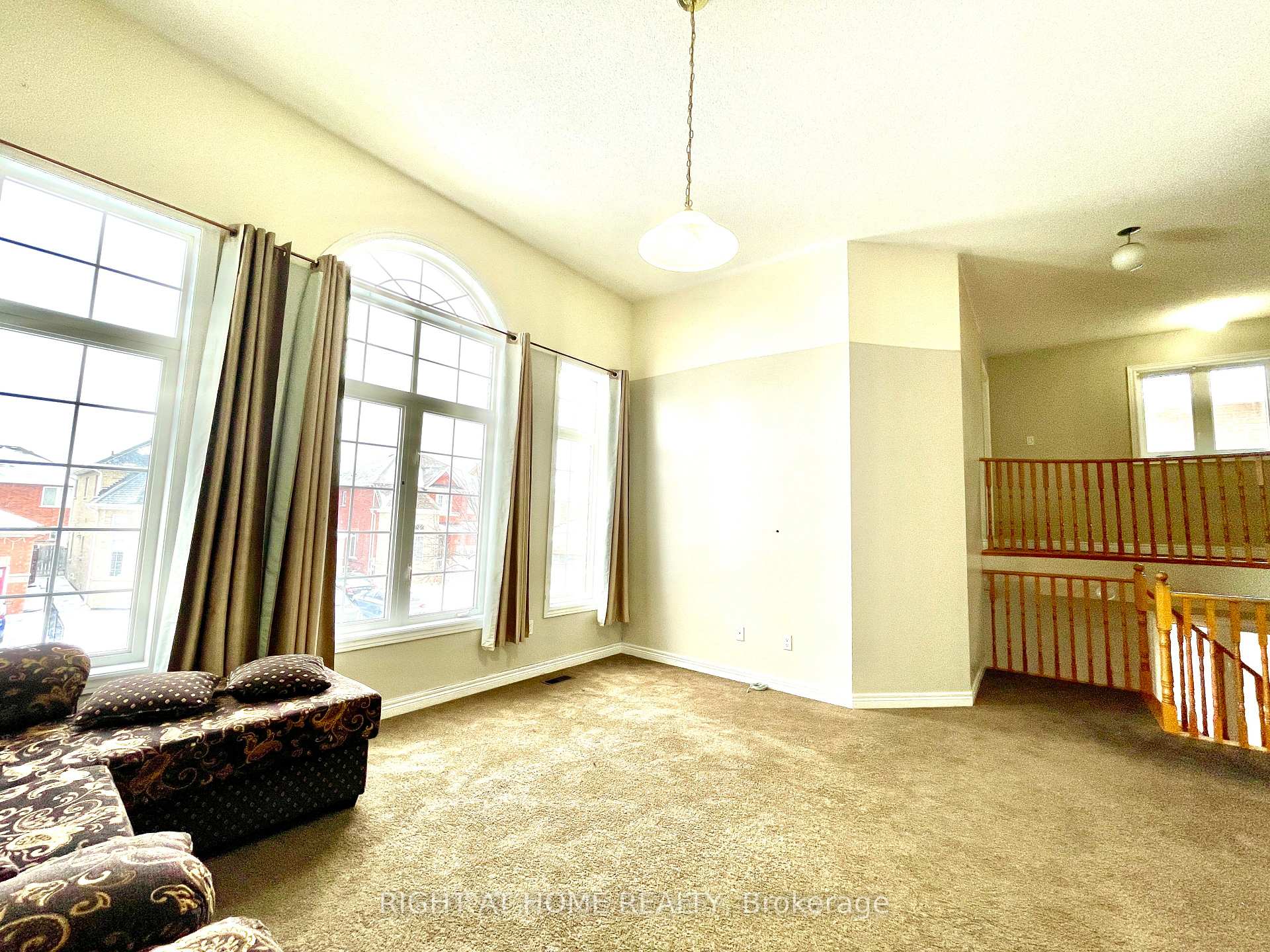 Photo 20 of Unit A, 10 Vanderbrink Drive, Brampton, Sandringham-Wellington — HOMEH