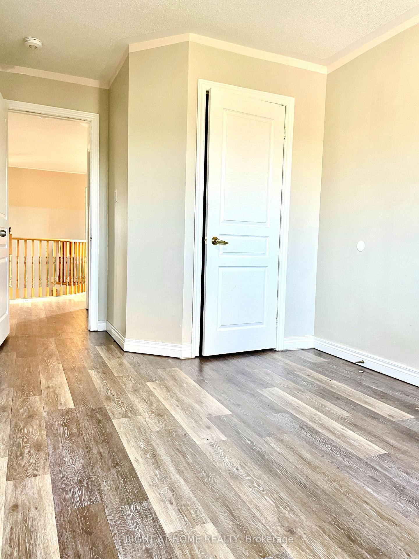Photo 31 of Unit A, 10 Vanderbrink Drive, Brampton, Sandringham-Wellington — HOMEH