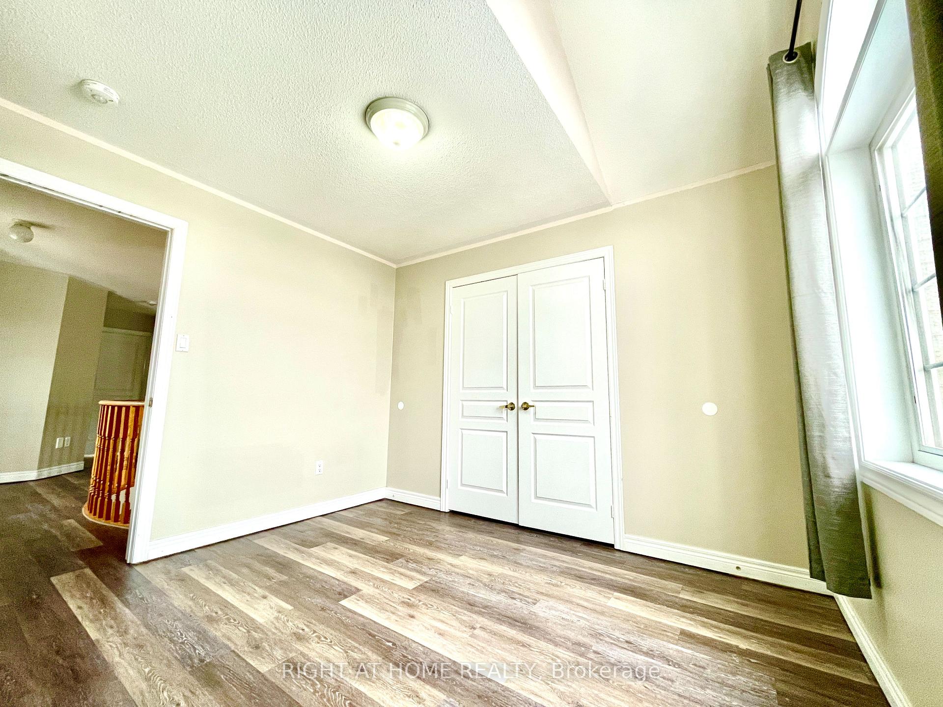 Photo 36 of Unit A, 10 Vanderbrink Drive, Brampton, Sandringham-Wellington — HOMEH