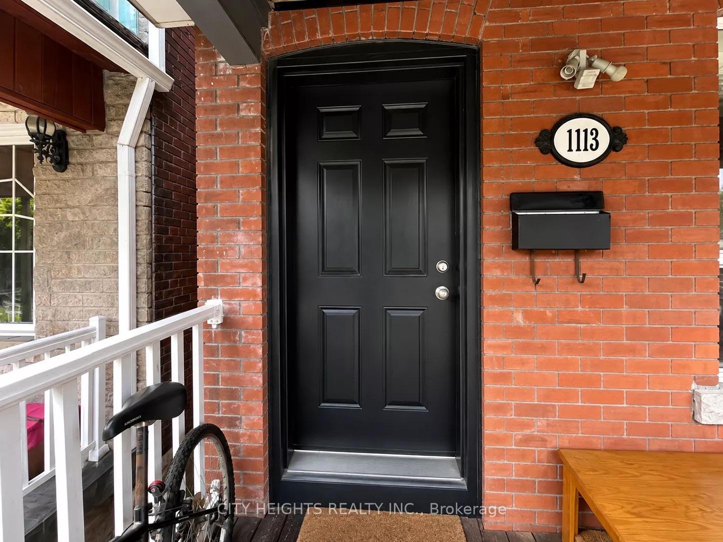 Photo 2 of Unit 3, 1113 Davenport Road, Toronto, Wychwood — HOMEH