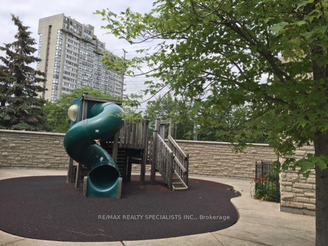 Photo 23 of Unit 1502, 200 burnhamthorpe Road E, Mississauga, Mississauga Valleys — HOMEH
