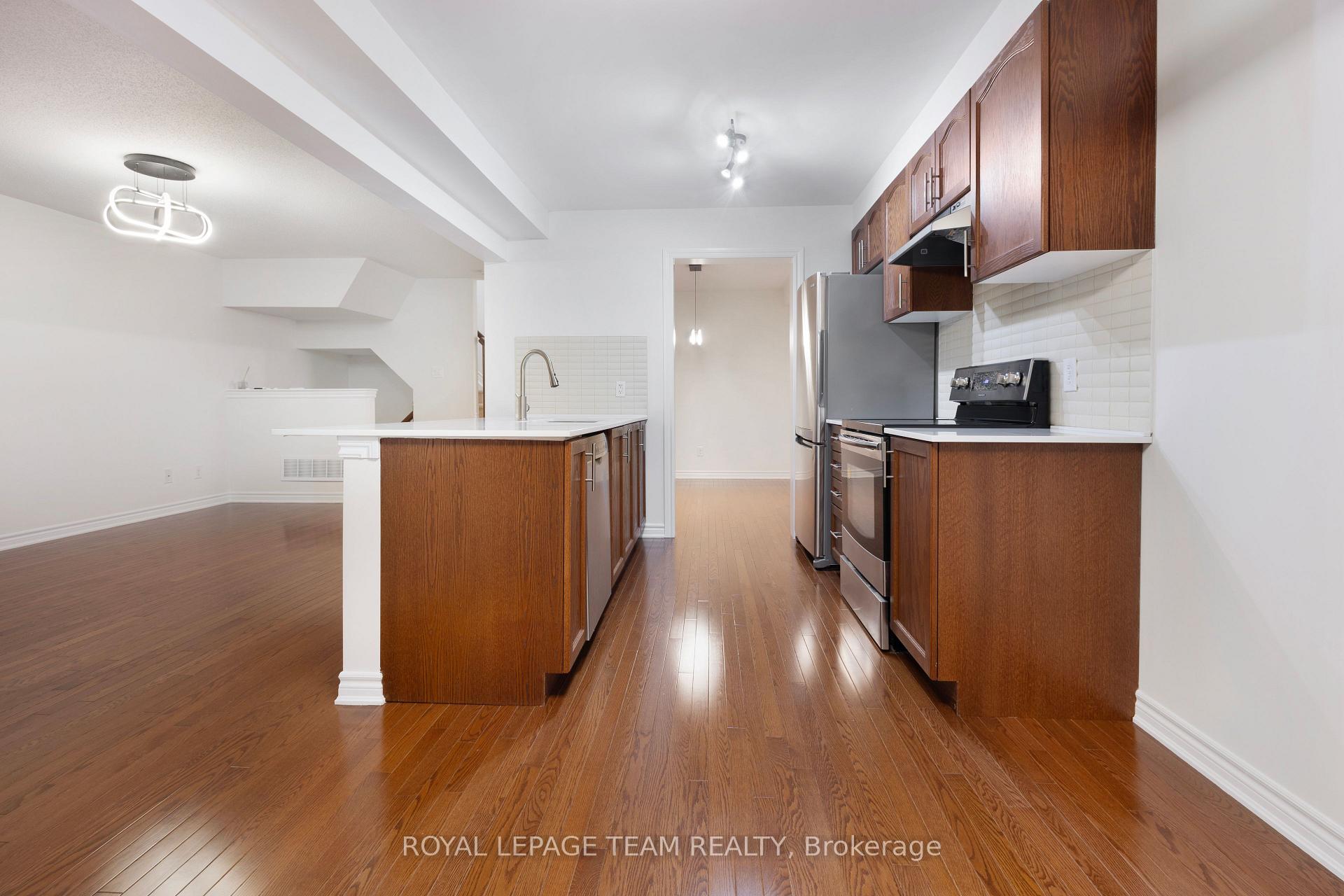 Photo 14 of 2619 Baynes Sound Way, Ottawa, Barrhaven - Half Moon Bay — HOMEH