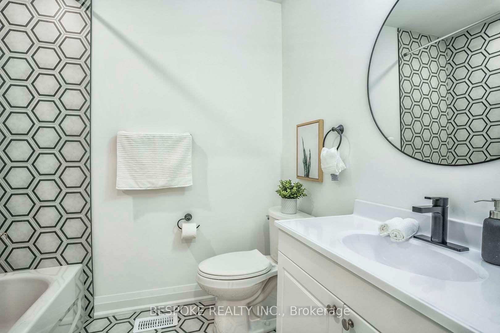 Photo 19 of 681 Cosburn Avenue, Toronto, Danforth Village-East York — HOMEH