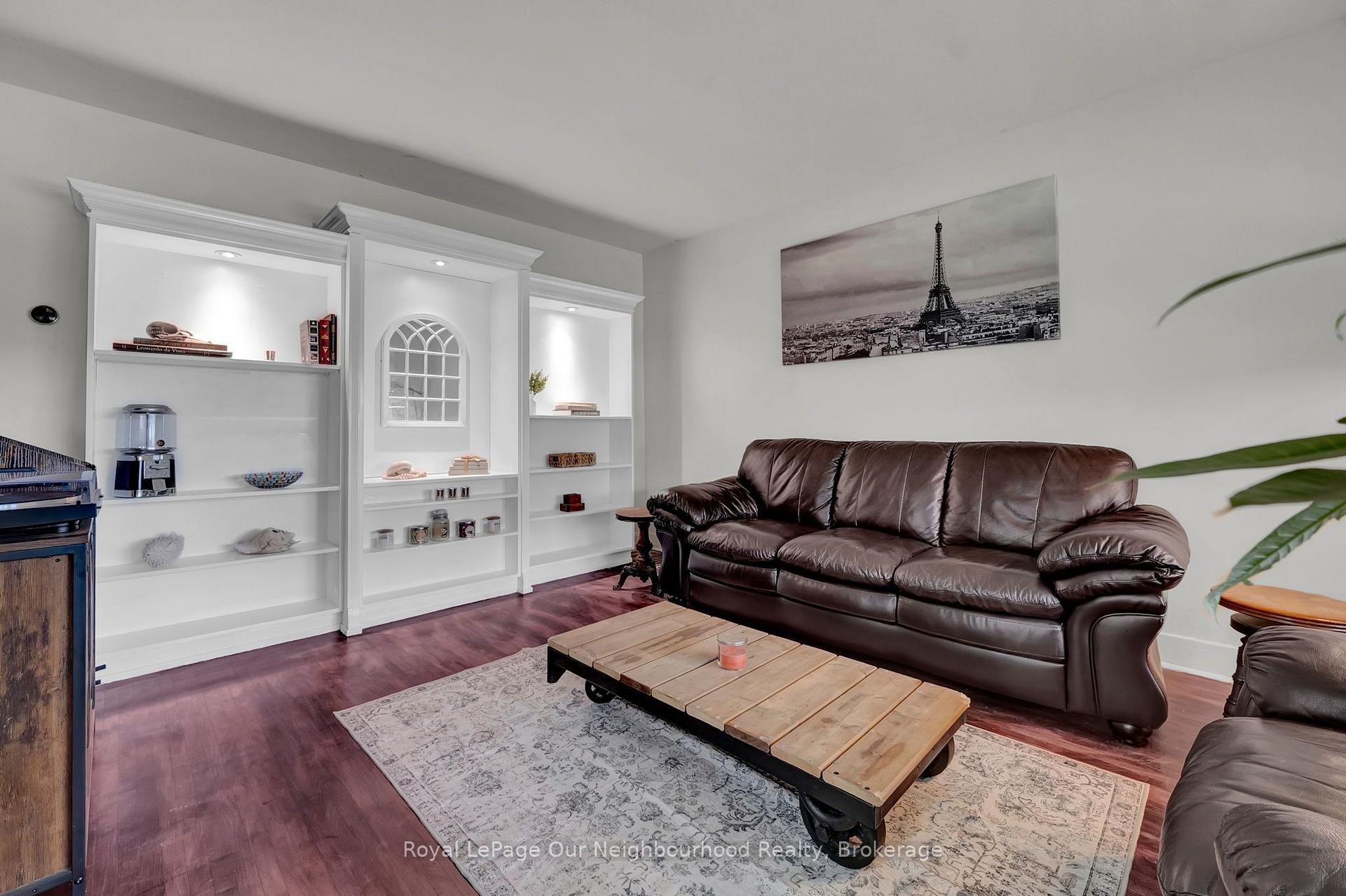 Photo 6 of 312 Gibbons Street, Oshawa, McLaughlin — HOMEH