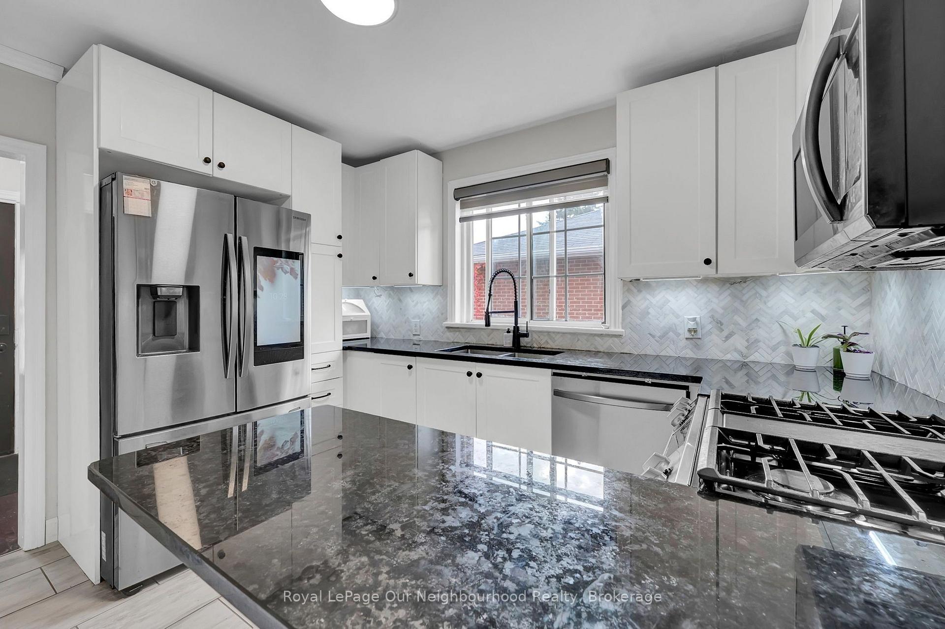 Photo 9 of 312 Gibbons Street, Oshawa, McLaughlin — HOMEH