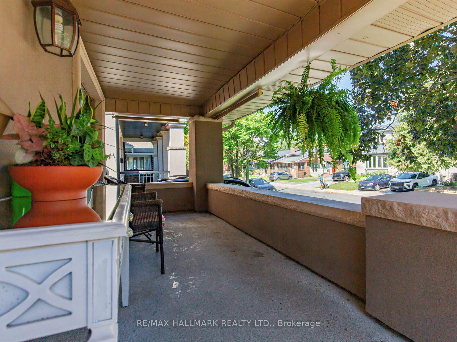 Photo 4 of 297 Strathmore Boulevard, Toronto, Danforth — HOMEH