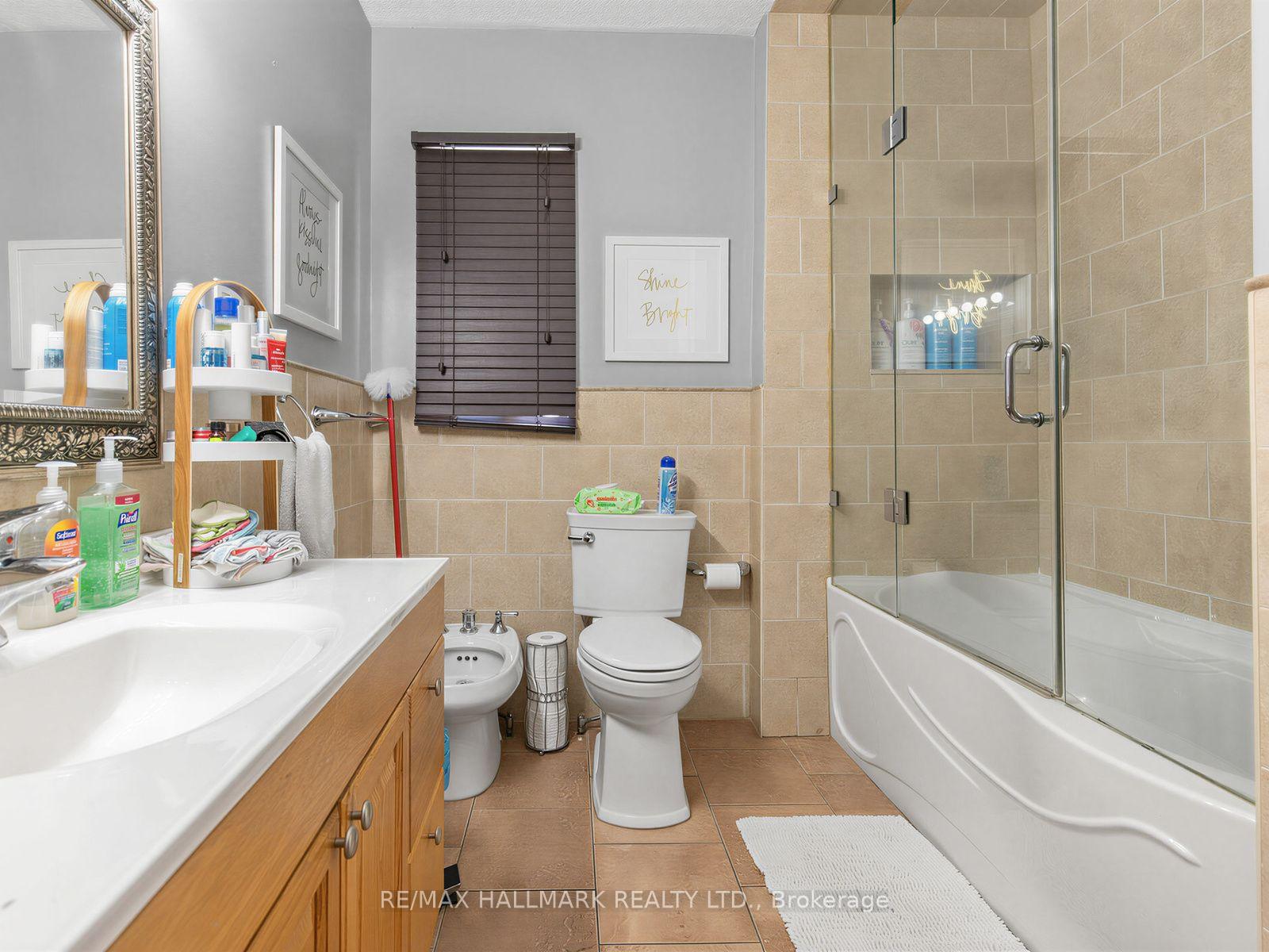 Photo 21 of 297 Strathmore Boulevard, Toronto, Danforth — HOMEH