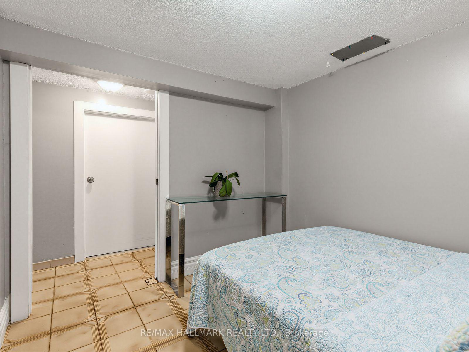Photo 30 of 297 Strathmore Boulevard, Toronto, Danforth — HOMEH